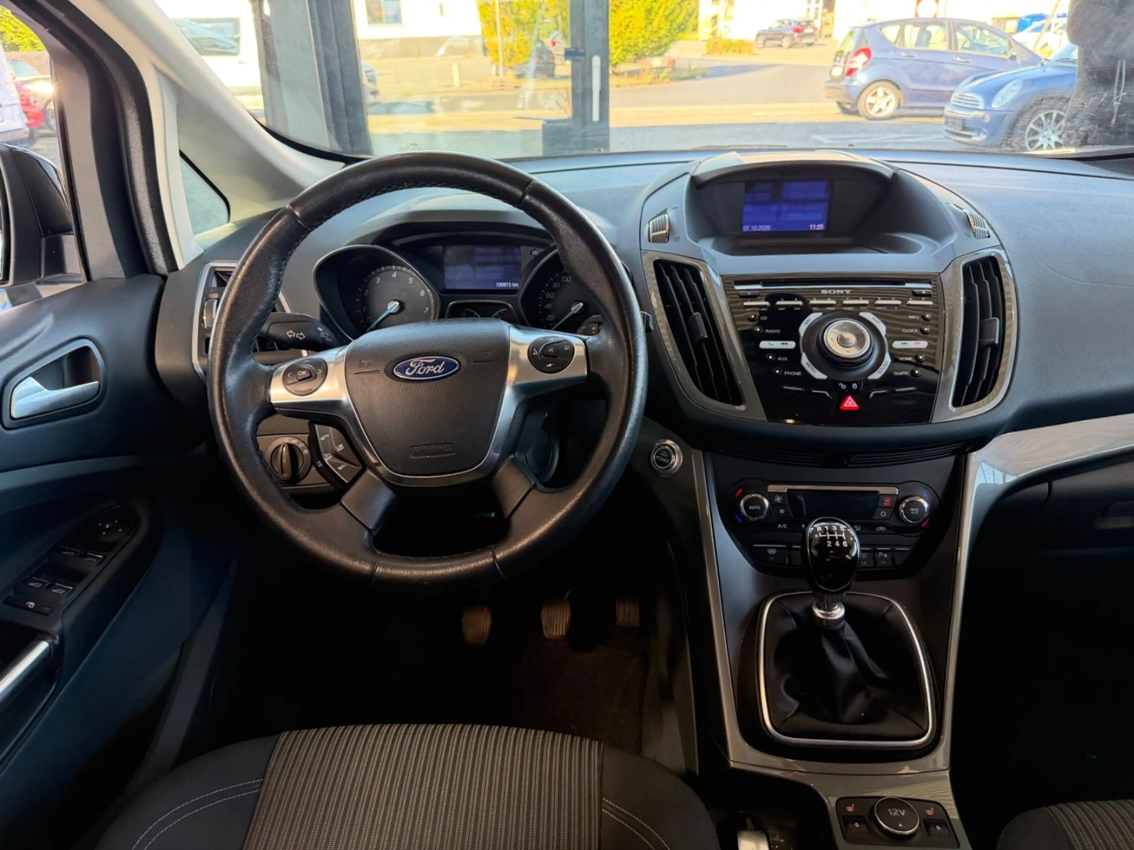 Ford C-Max C-MAX Titanium — photo 13
