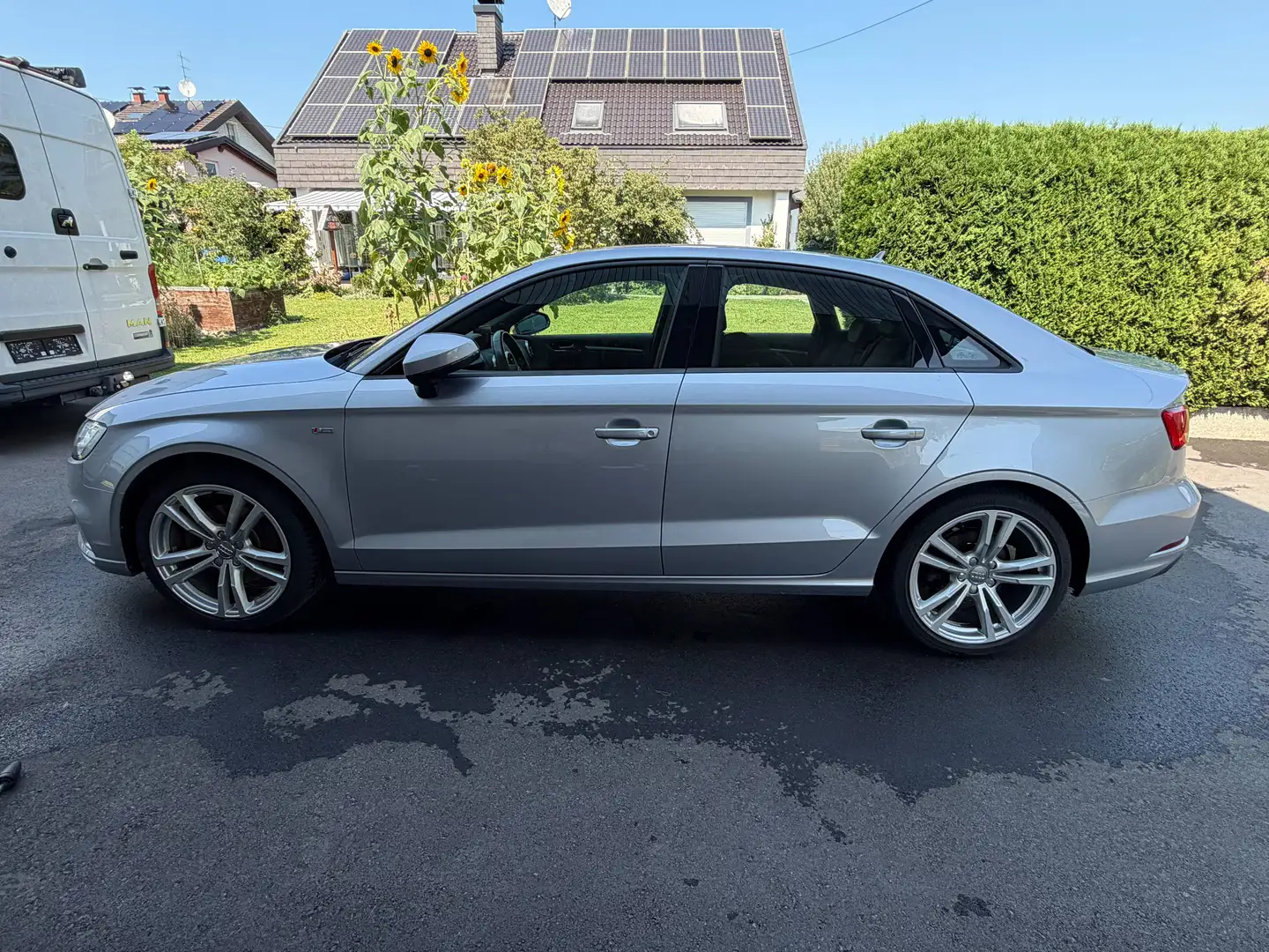 Audi A3 A3 SB 2,0 TDI quattro S-tronic Silber - 1