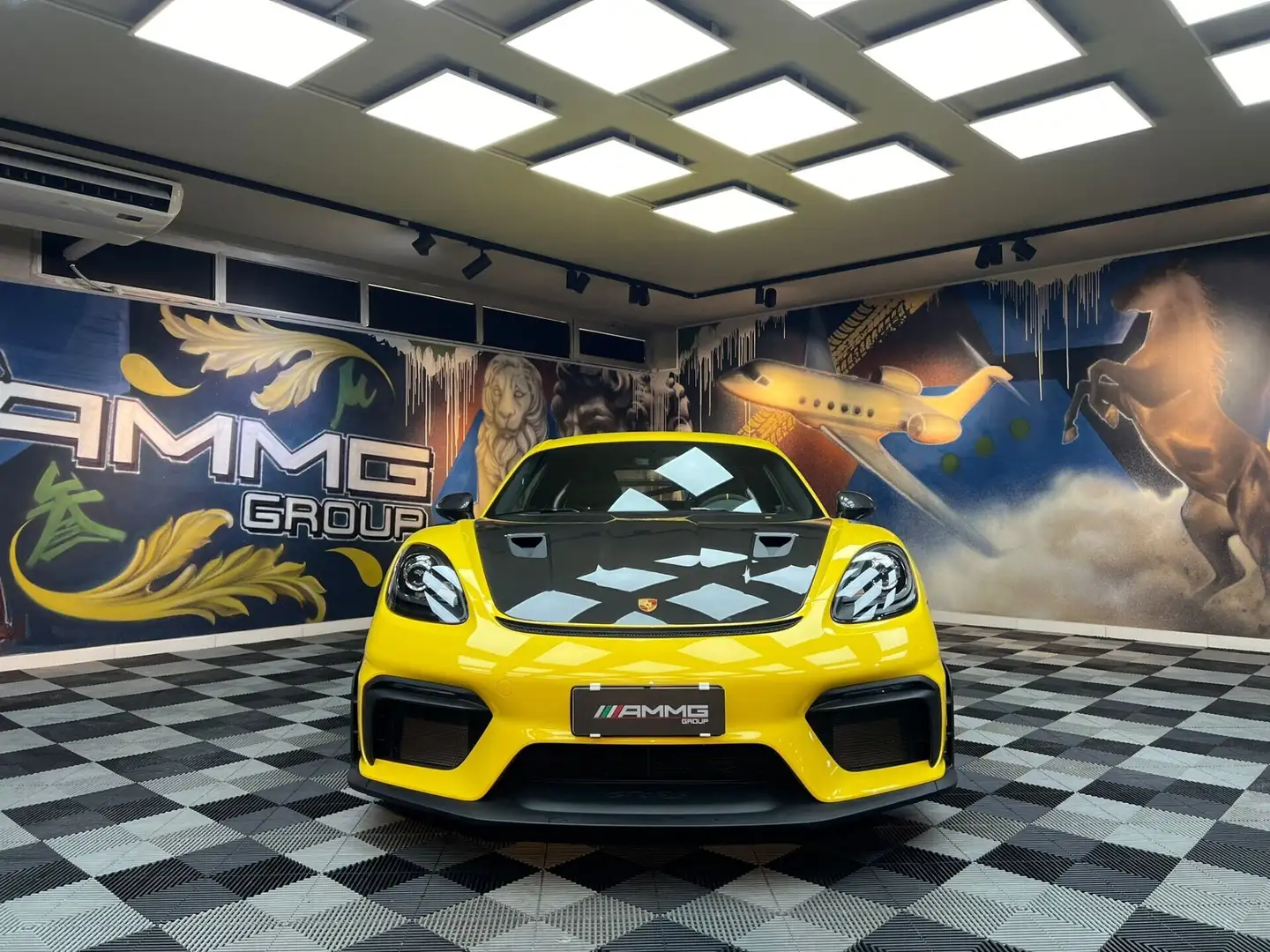 Porsche 718 Spyder Porsche 718 Spyder 4.0 GT4 RS pdk WEISSACH RS PACK Giallo - 2