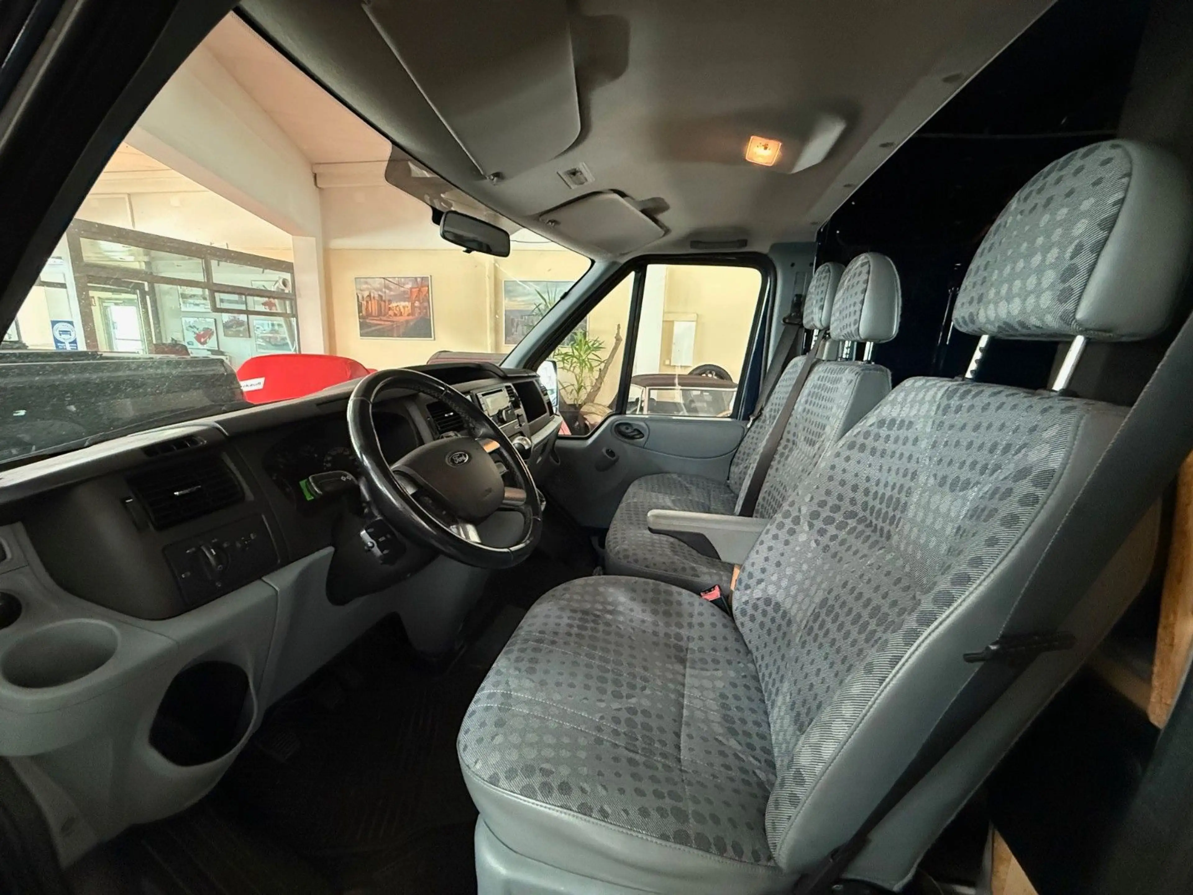 Ford Transit 2.2 Kasten°125PS°KLIMA°FT 350M Trend LKW — photo 8