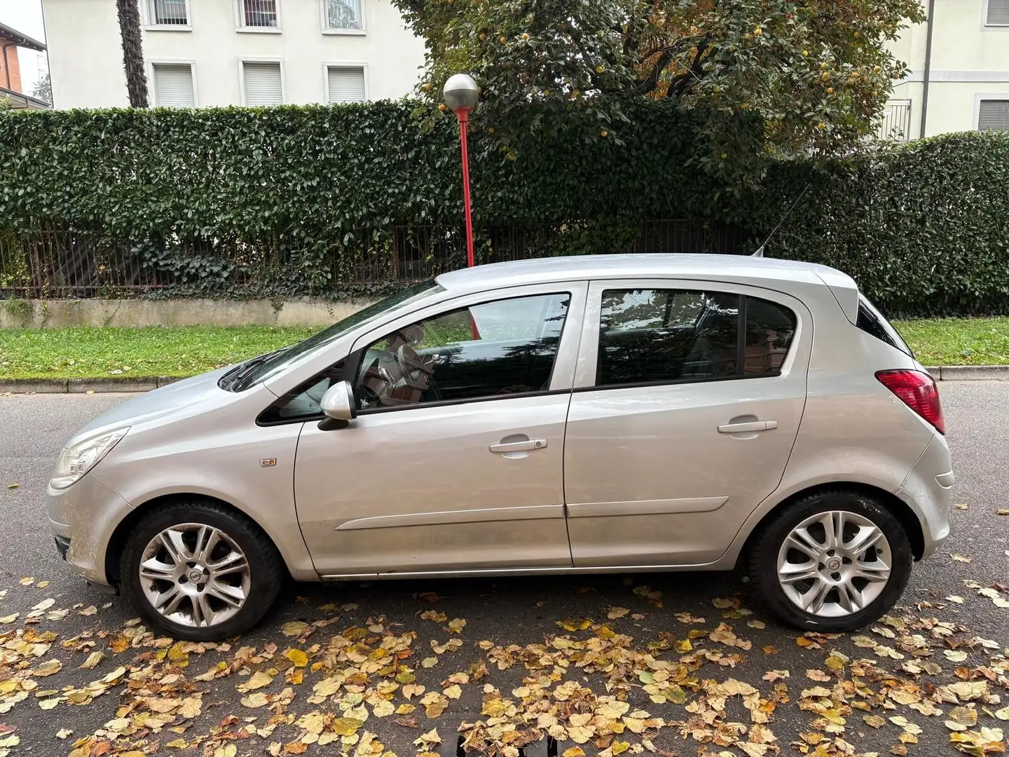 Opel Corsa Corsa 1.2 5 porte Easytronic Cosmo Argent - 1