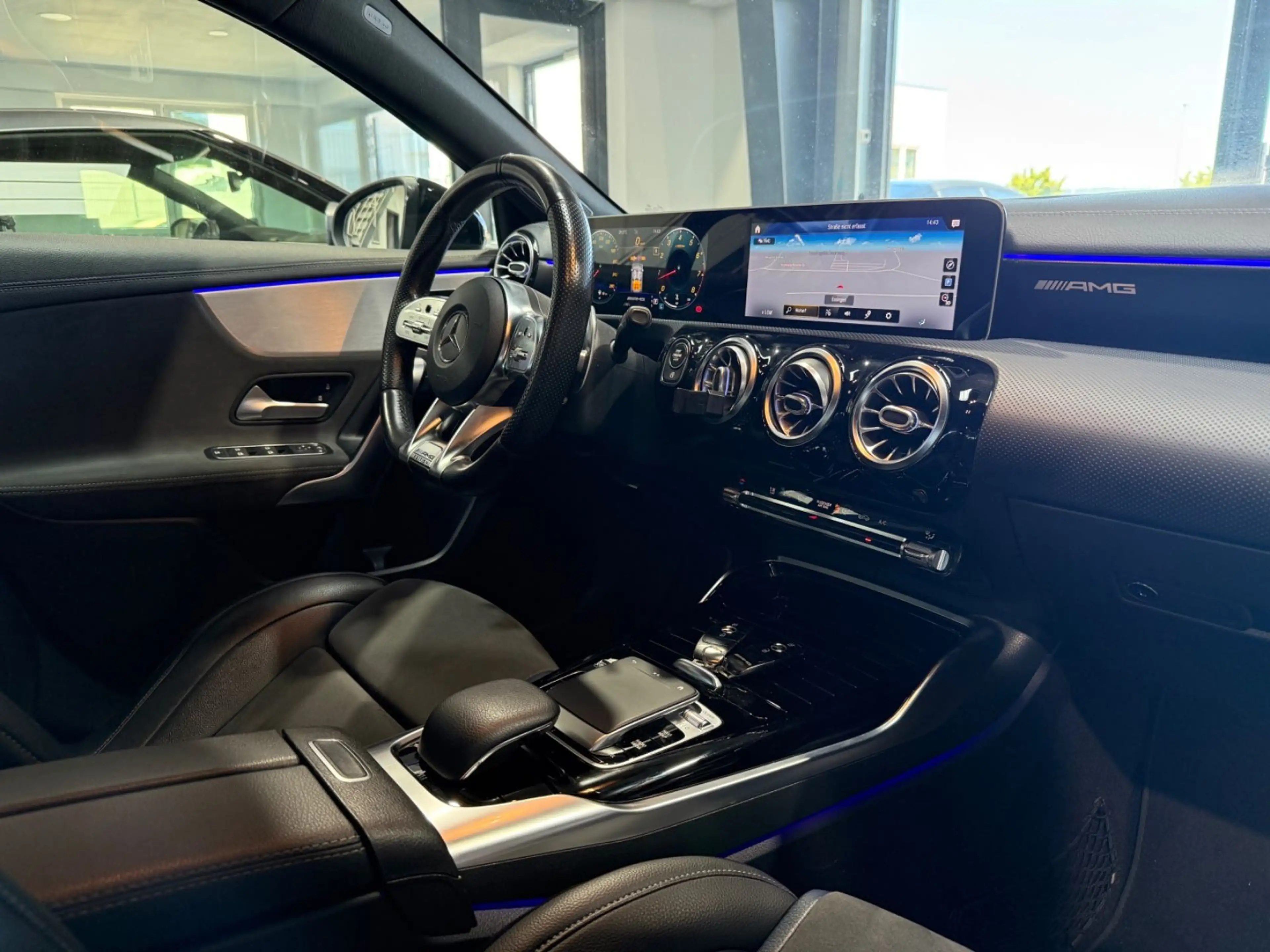 Mercedes-Benz A 35 AMG 4M Edition 1 Perf.Sitz/Kamera/Multibeam — photo 15