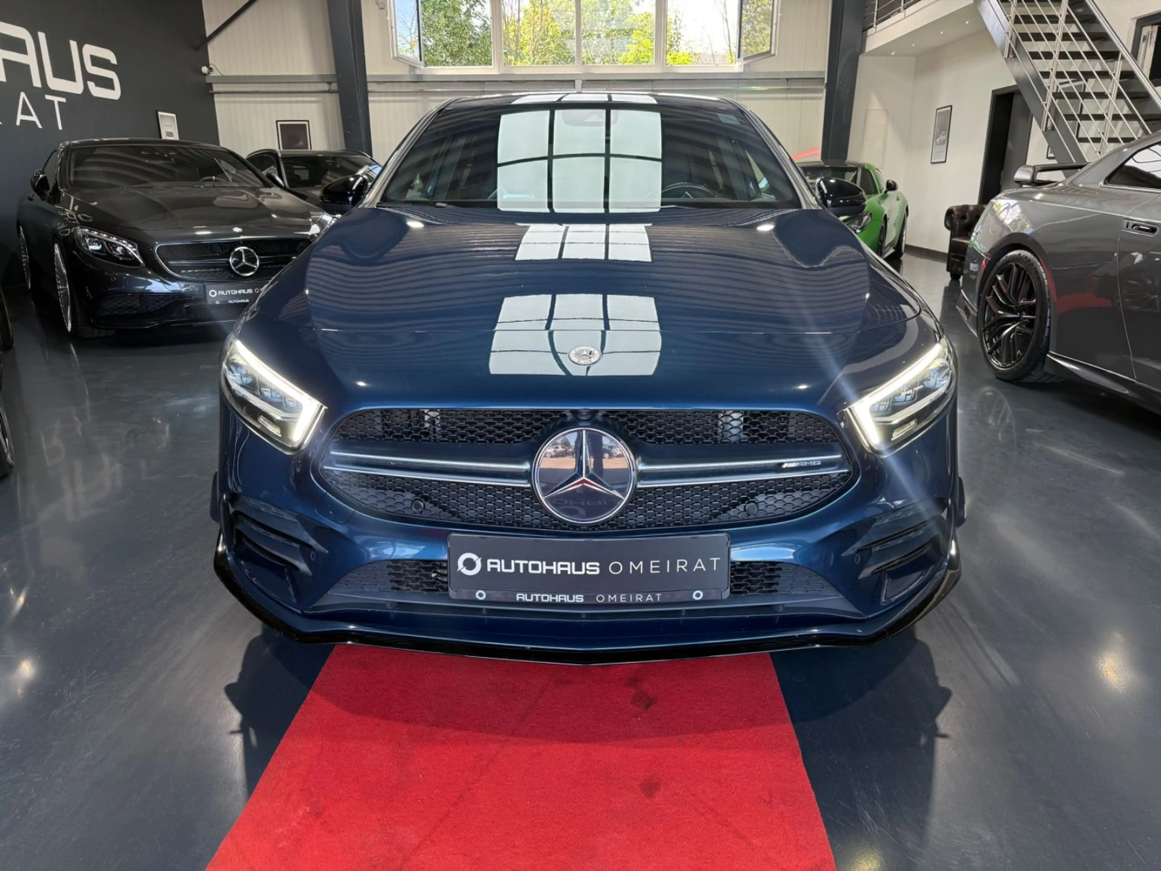 Mercedes-Benz A 35 AMG 4M Edition 1 Perf.Sitz/Kamera/Multibeam — photo 2