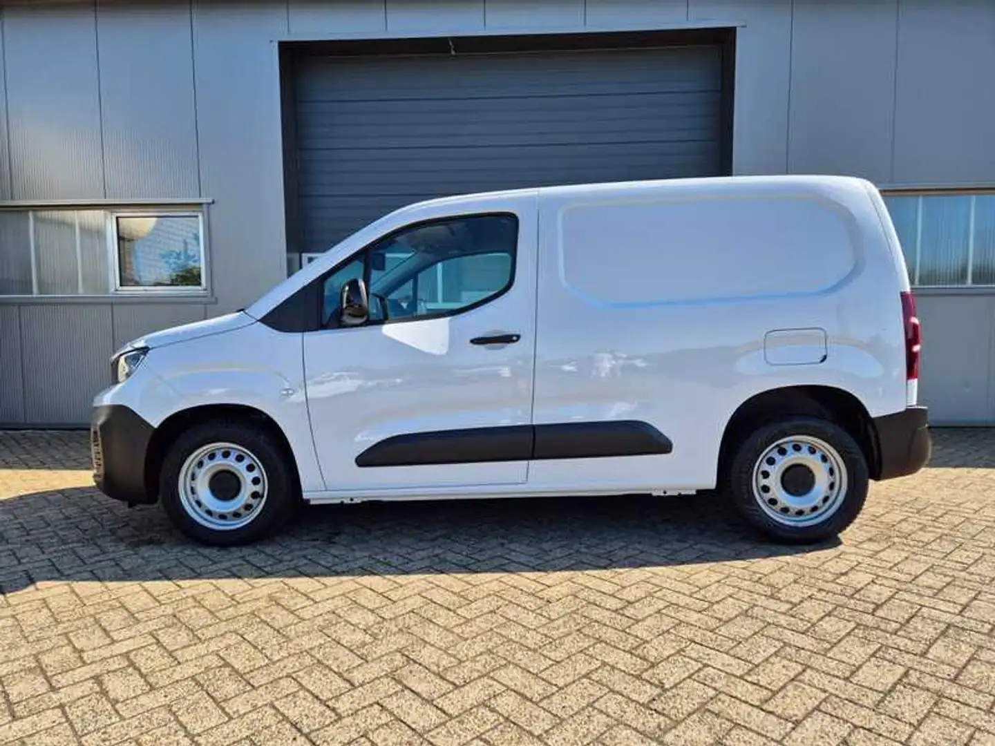 Peugeot Partner 1.5 BlueHDI 102PS 2-Sitzer AHK Klima Radio Apple C Weiß - 2