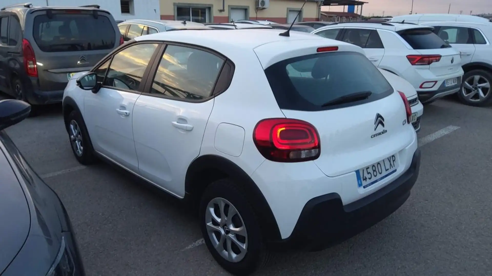 Citroen C3 1.5BlueHDi S&S Live Pack 100 Blanco - 2