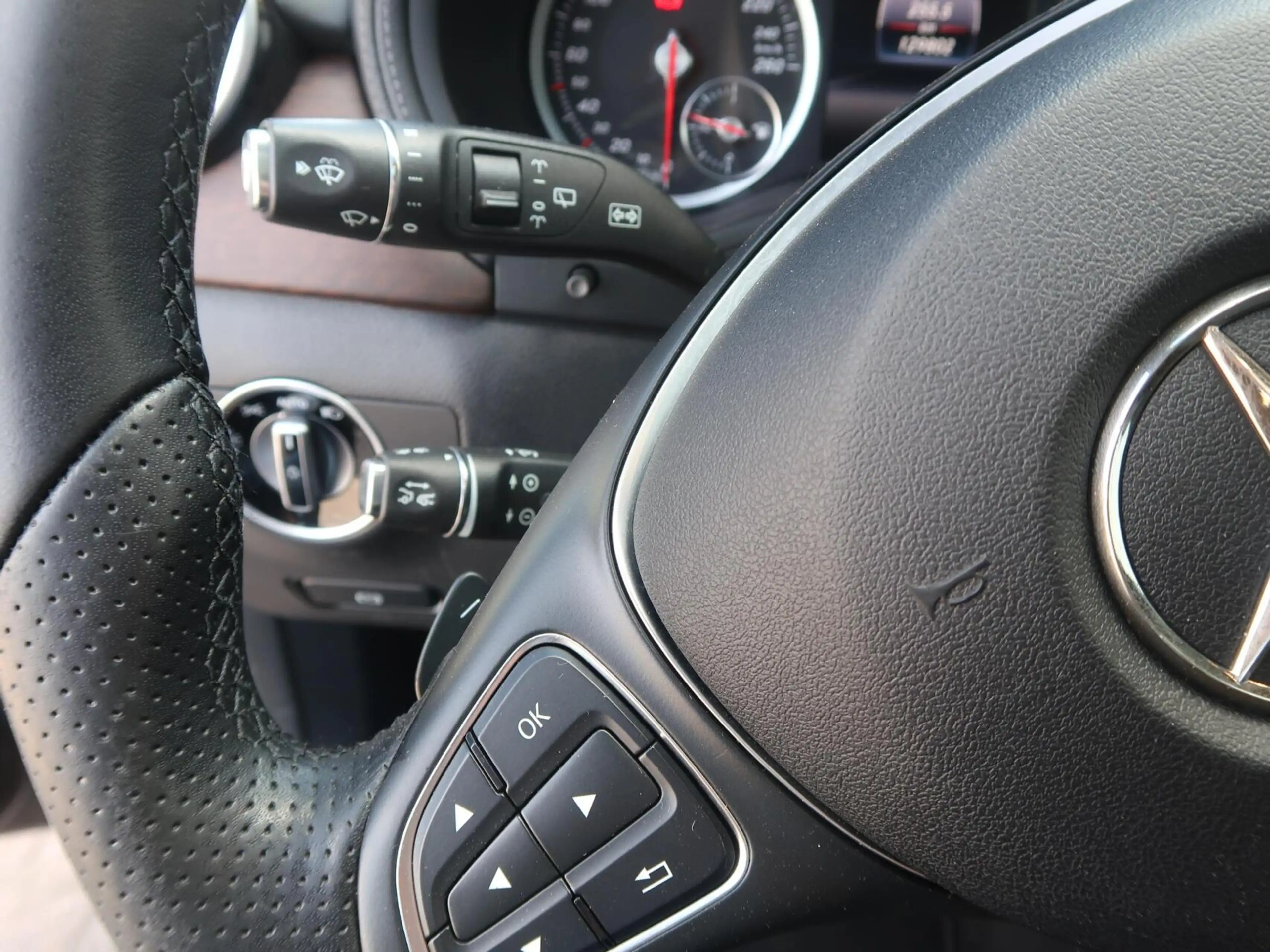 Mercedes-Benz B 180 Sport AUT F-1 PANORAMADAK|TREKHAAK|MEMORY|CAMERA|A — photo 14