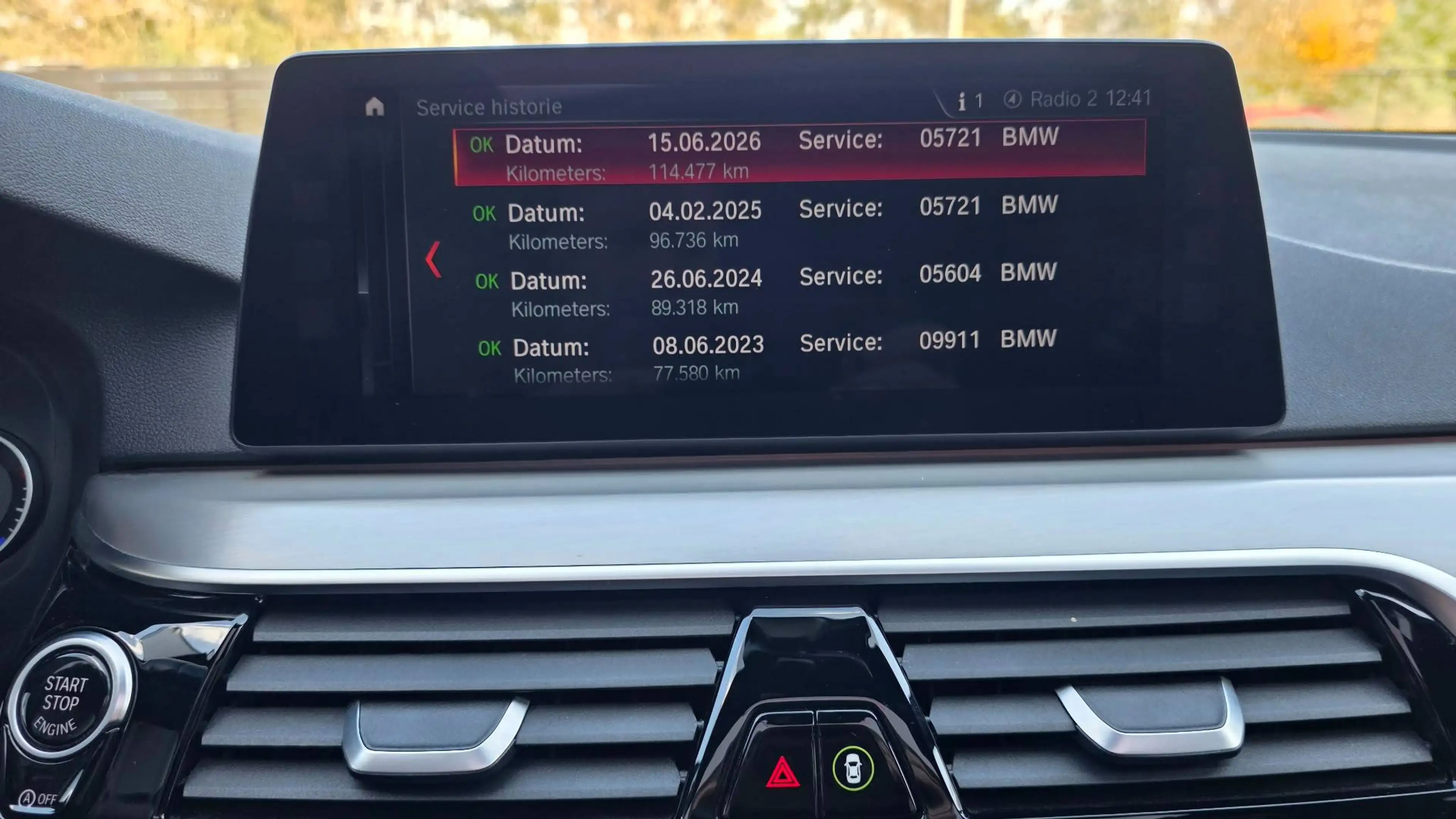 BMW 520 Touring 520 dA — photo 18