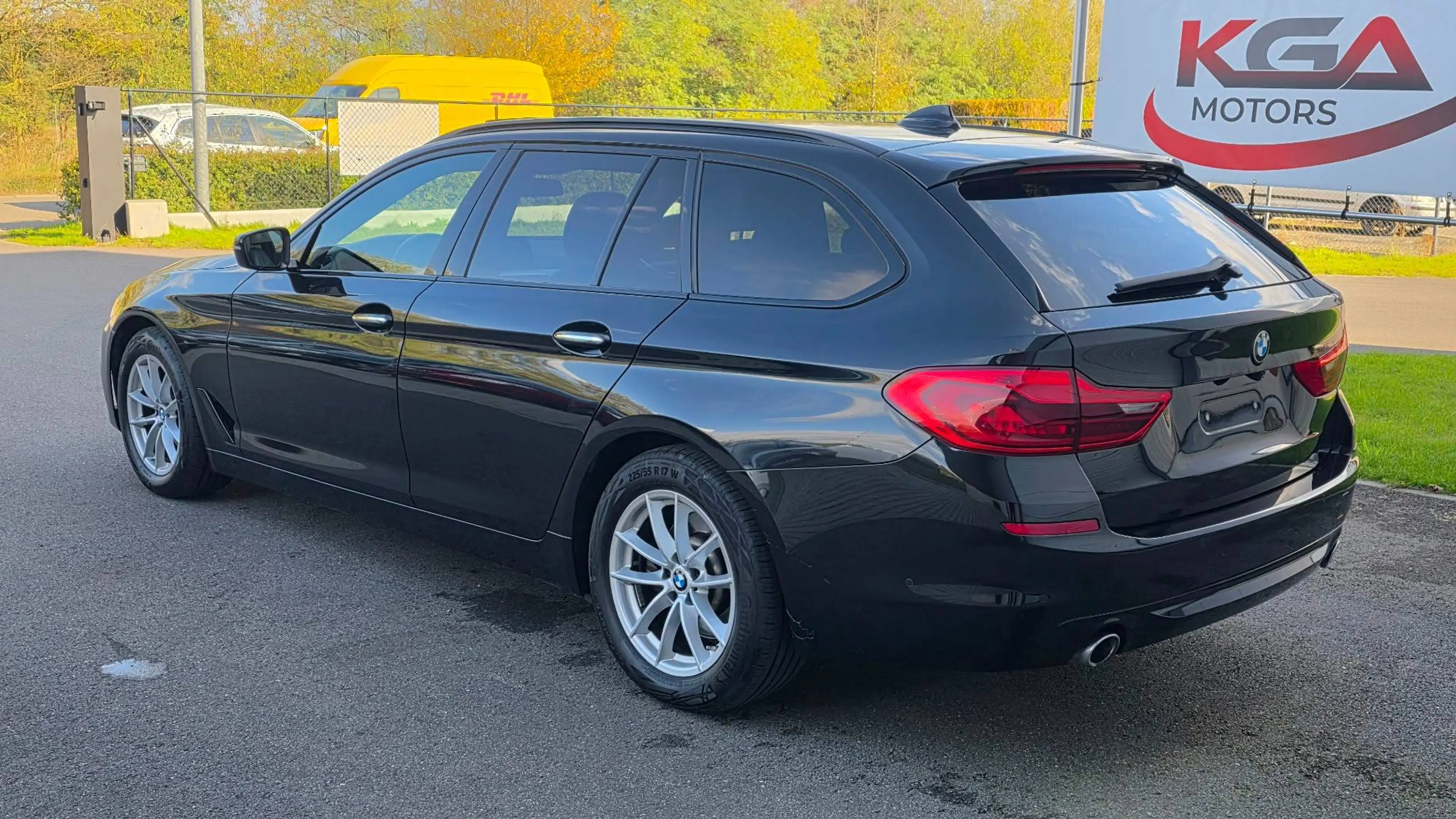 BMW 520 Touring 520 dA — photo 4