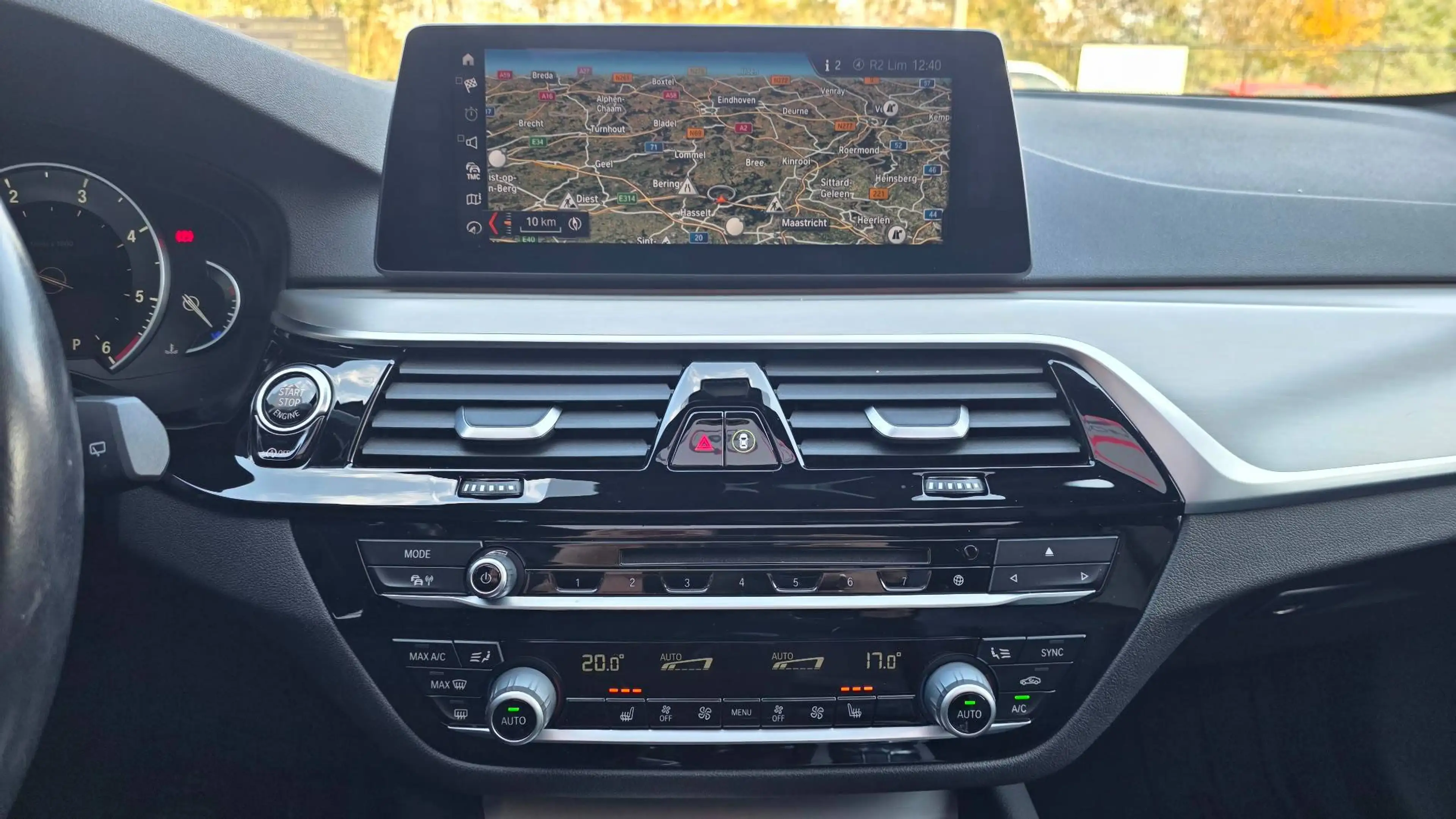BMW 520 Touring 520 dA — photo 16