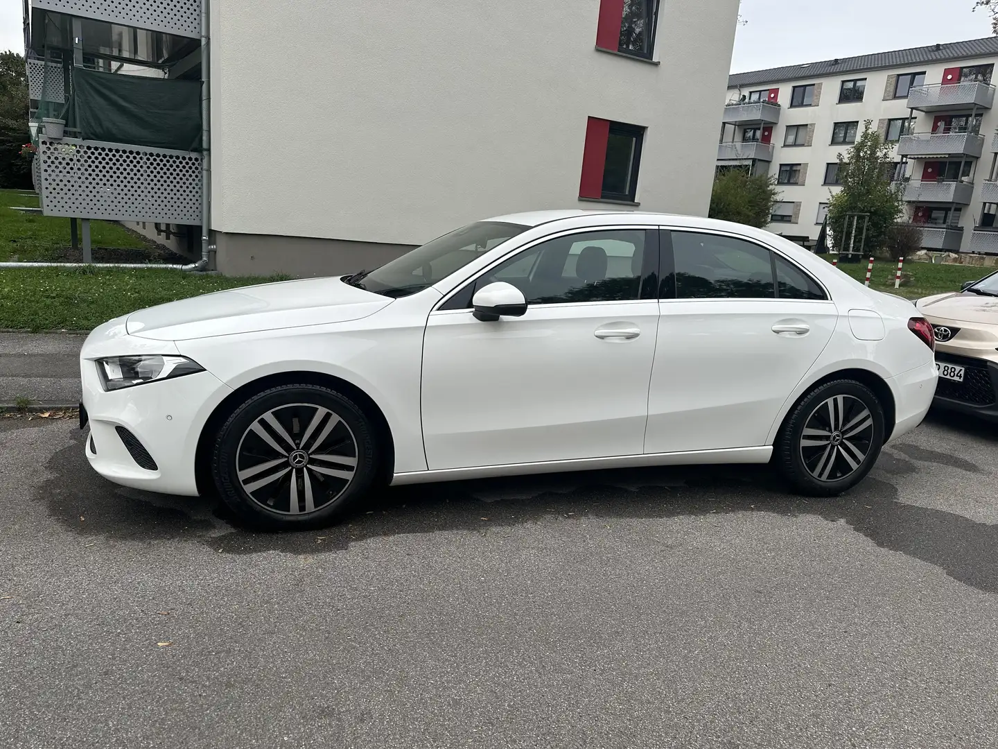 Mercedes-Benz A 220 7G-DCT - 1