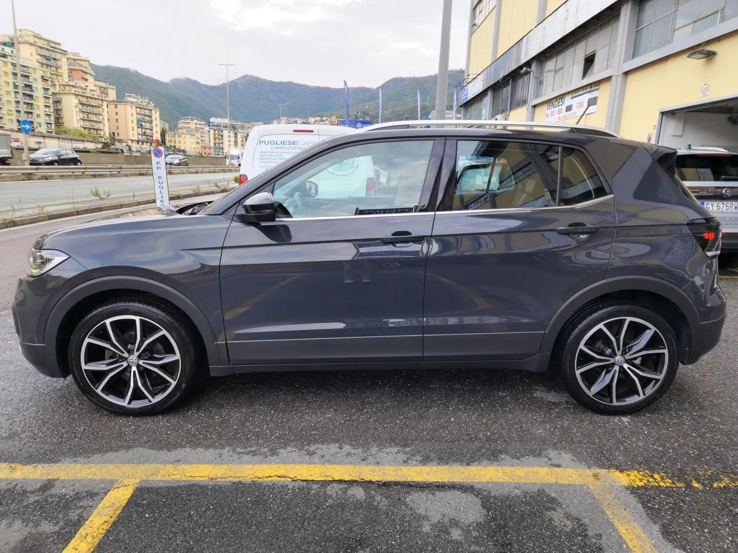 Volkswagen T-Cross 1.0 tsi Advanced 115cv dsg Gris - 2