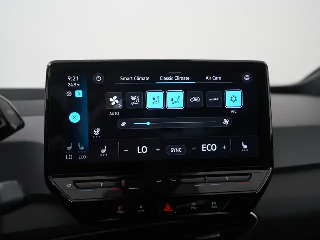 Volkswagen ID.3 view 12