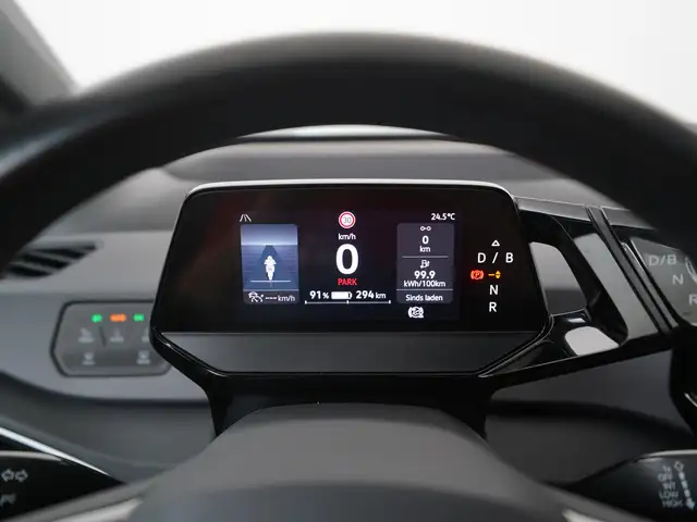 Volkswagen ID.3 view 9