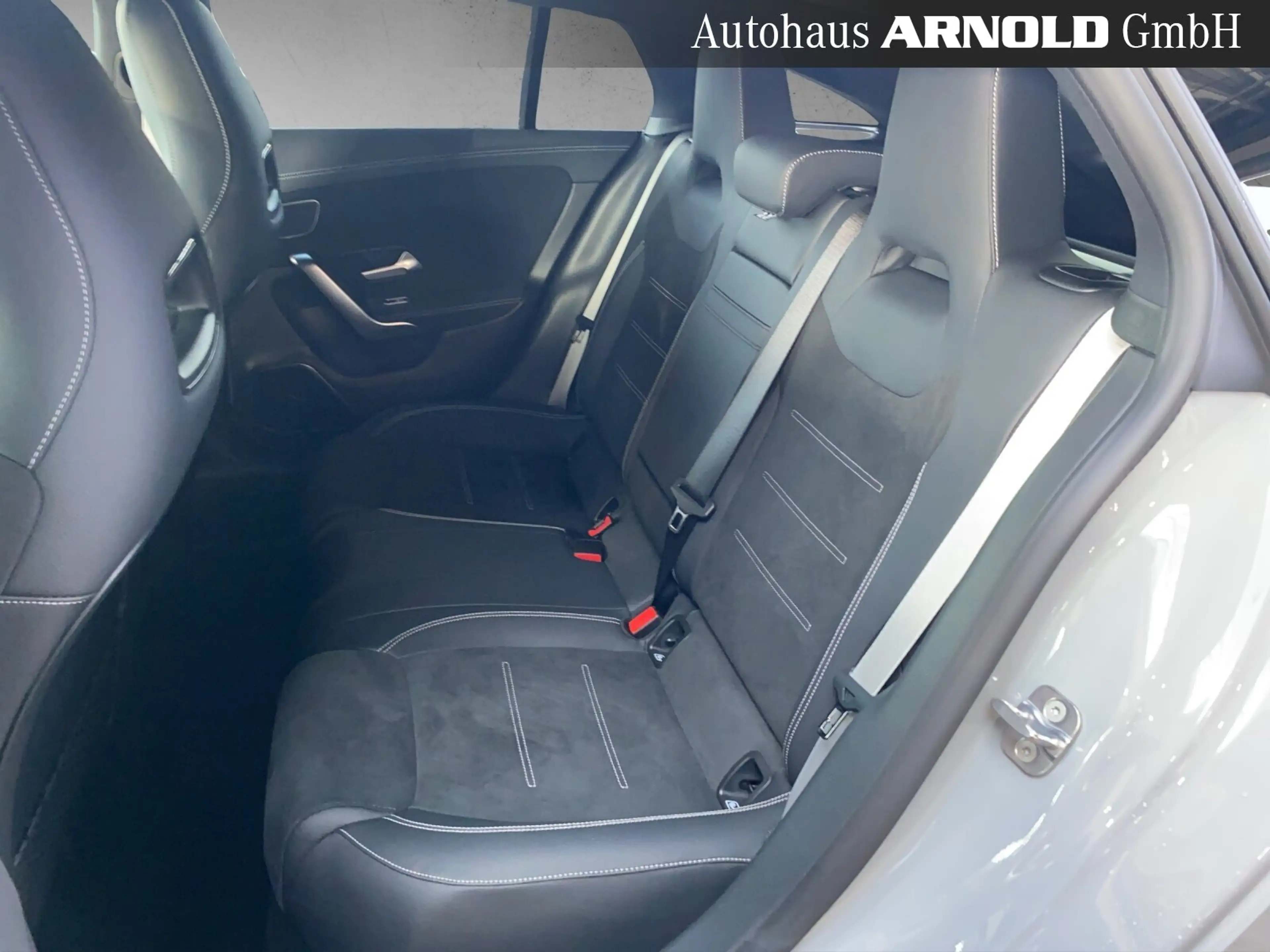 Mercedes-Benz CLA 220 CLA 220 d SB AMG Line Distr. Multib. Burm. 360° — photo 10