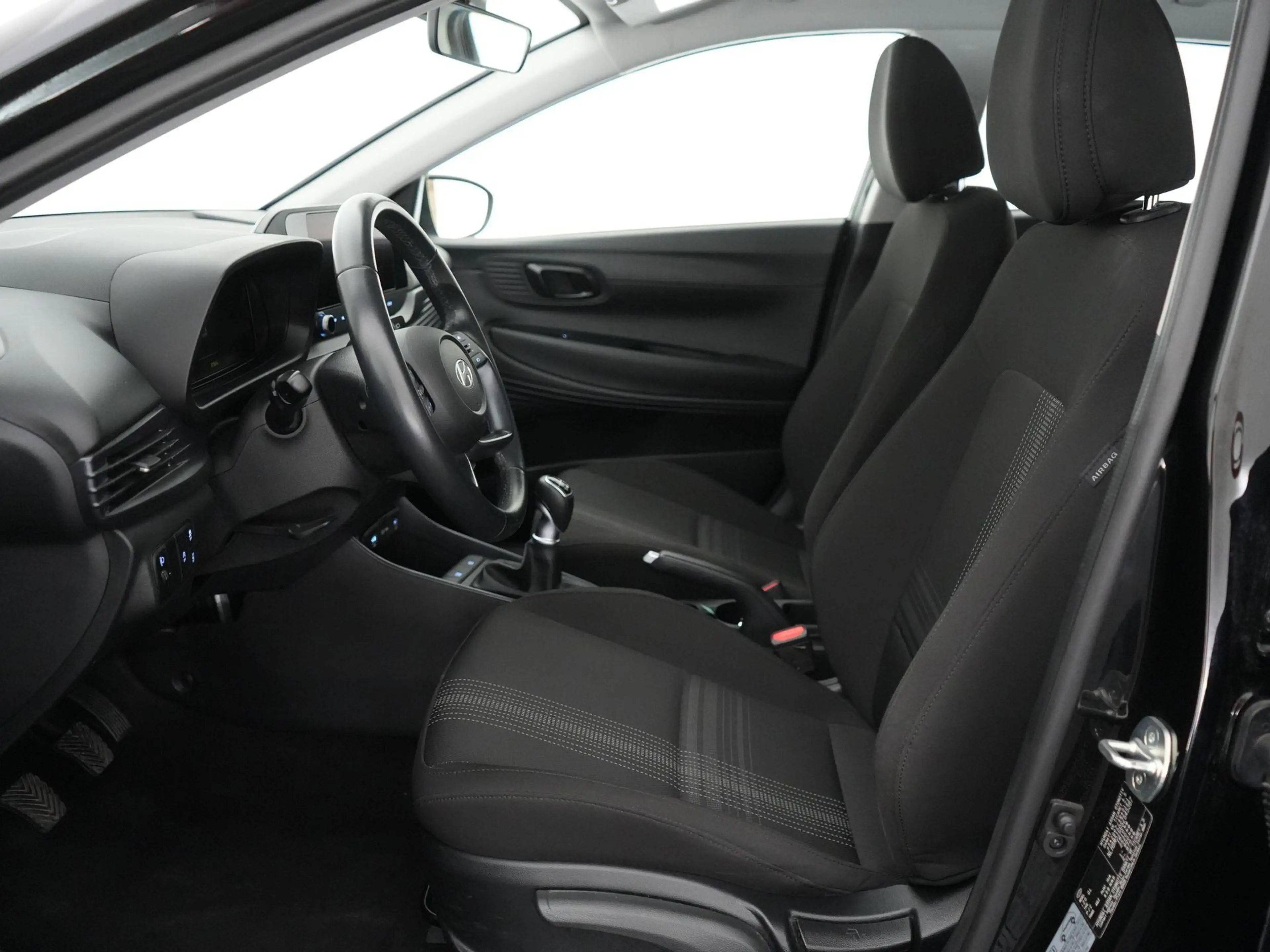Hyundai i20 1.0 T-GDi 48V 88kW Sky N-Line — photo 11