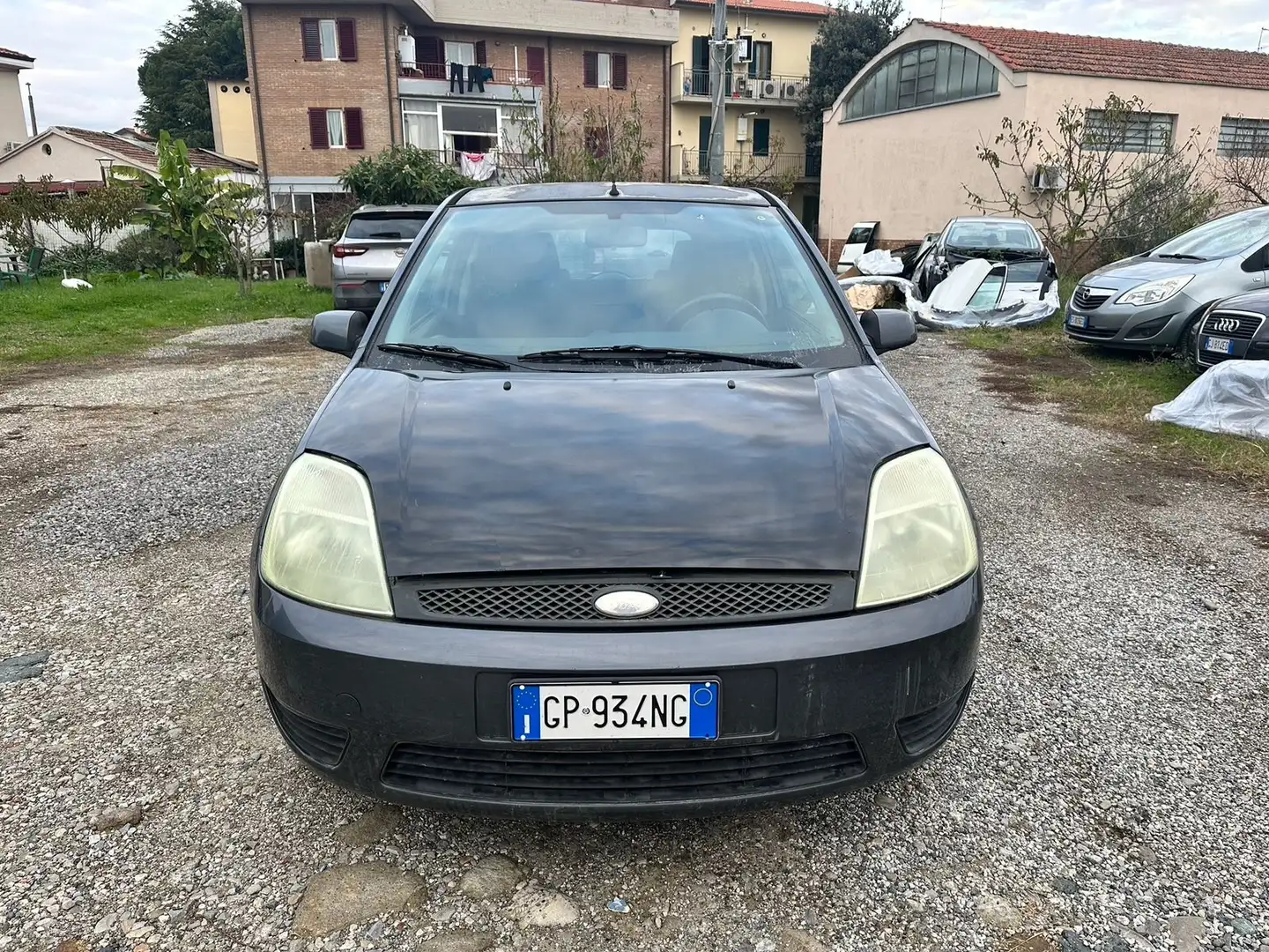 Ford Fiesta 3p 1.2 16v Zetec - 1