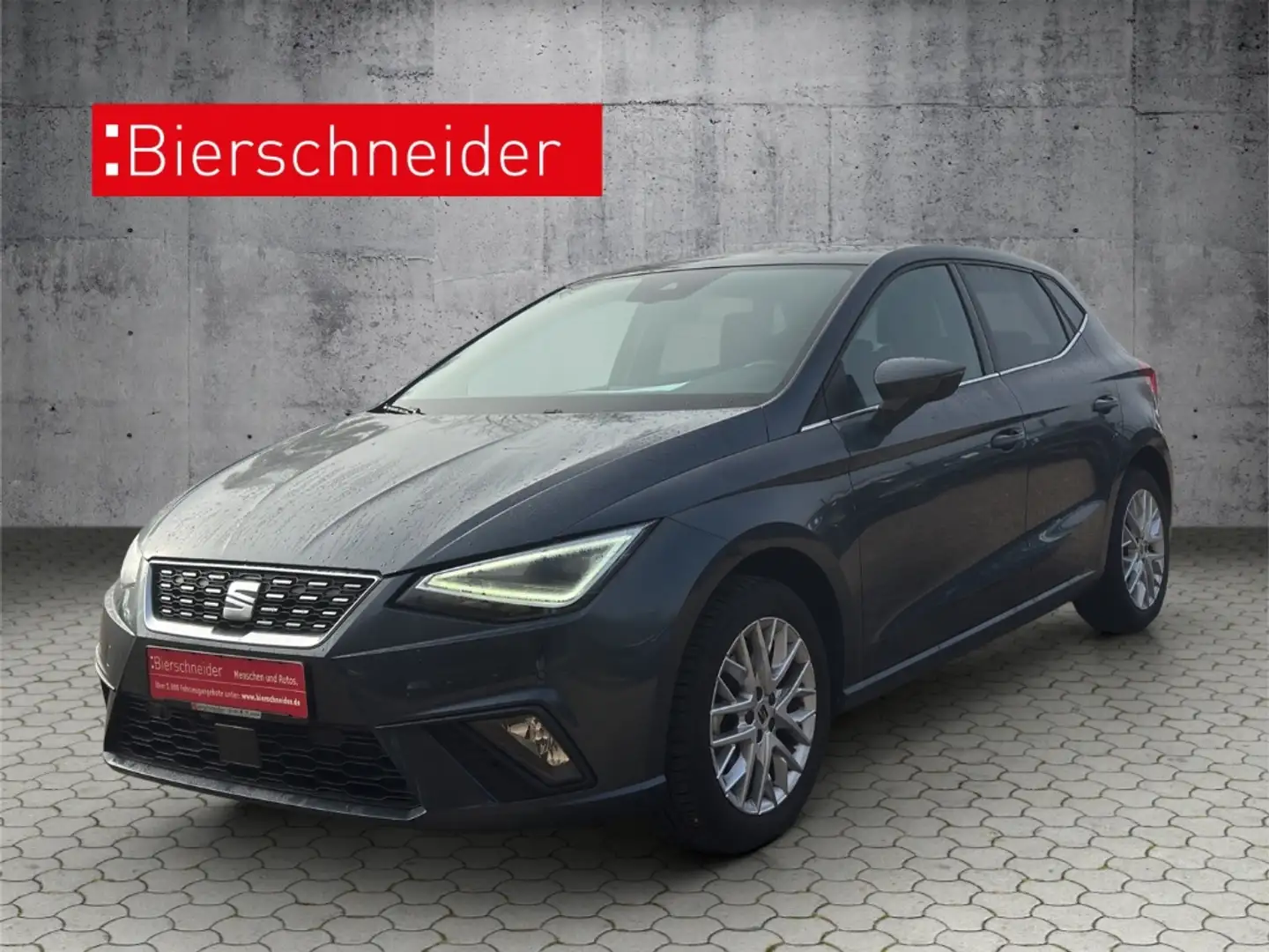 SEAT Ibiza 1.0 TSI DSG Xcellence NAVI LED KAMERA ACC GRA DAB Grau - 1