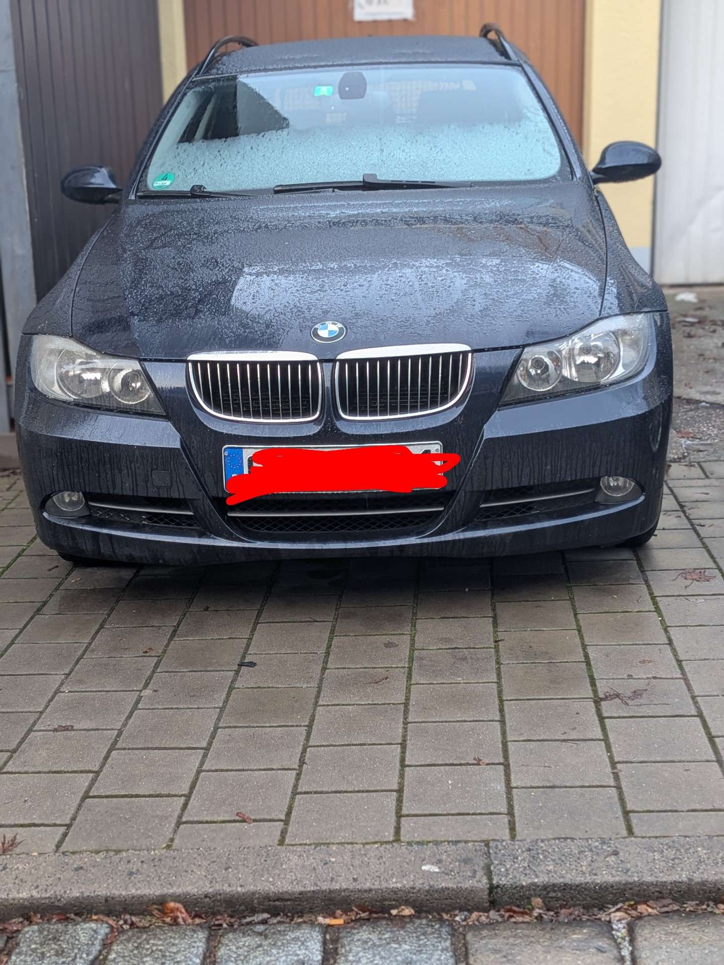 Second hand Bmw 3 Series 320