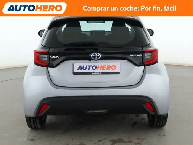 Toyota Yaris view 5