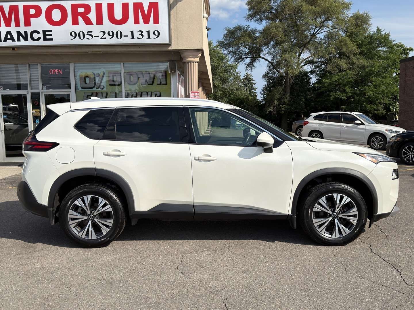 2021 Nissan Rogue SV Premium AWD Pearl White | Moonroof | Leather | — снимка 1
