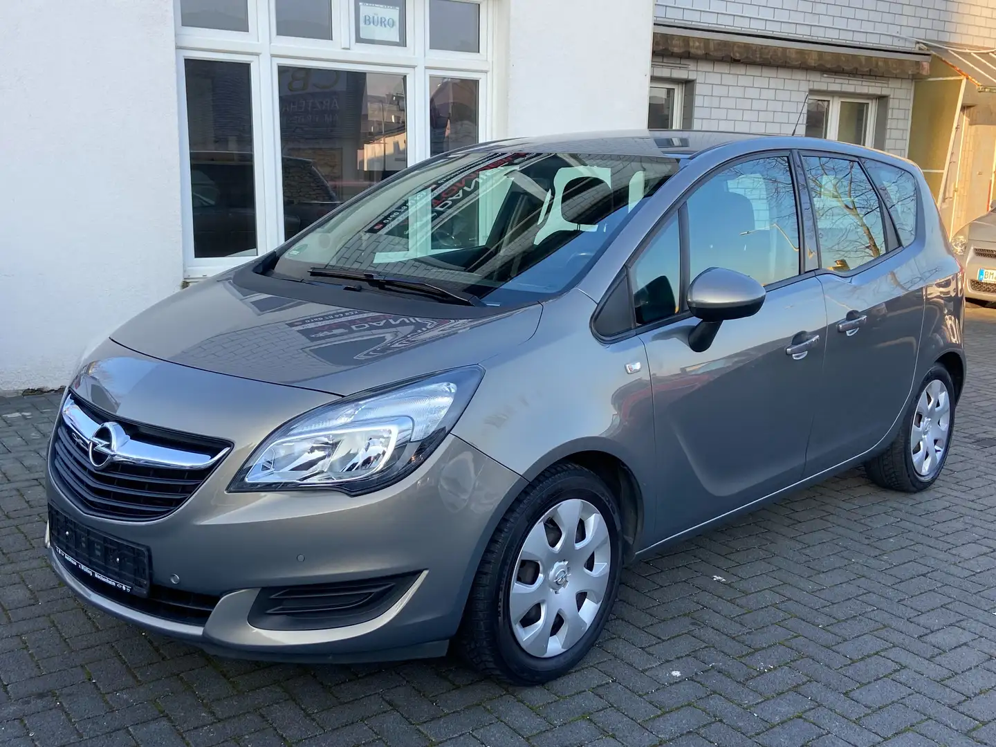 Opel Meriva Edition Klimaautomatik /Tempomat/Standheizung/AUX Beige - 1
