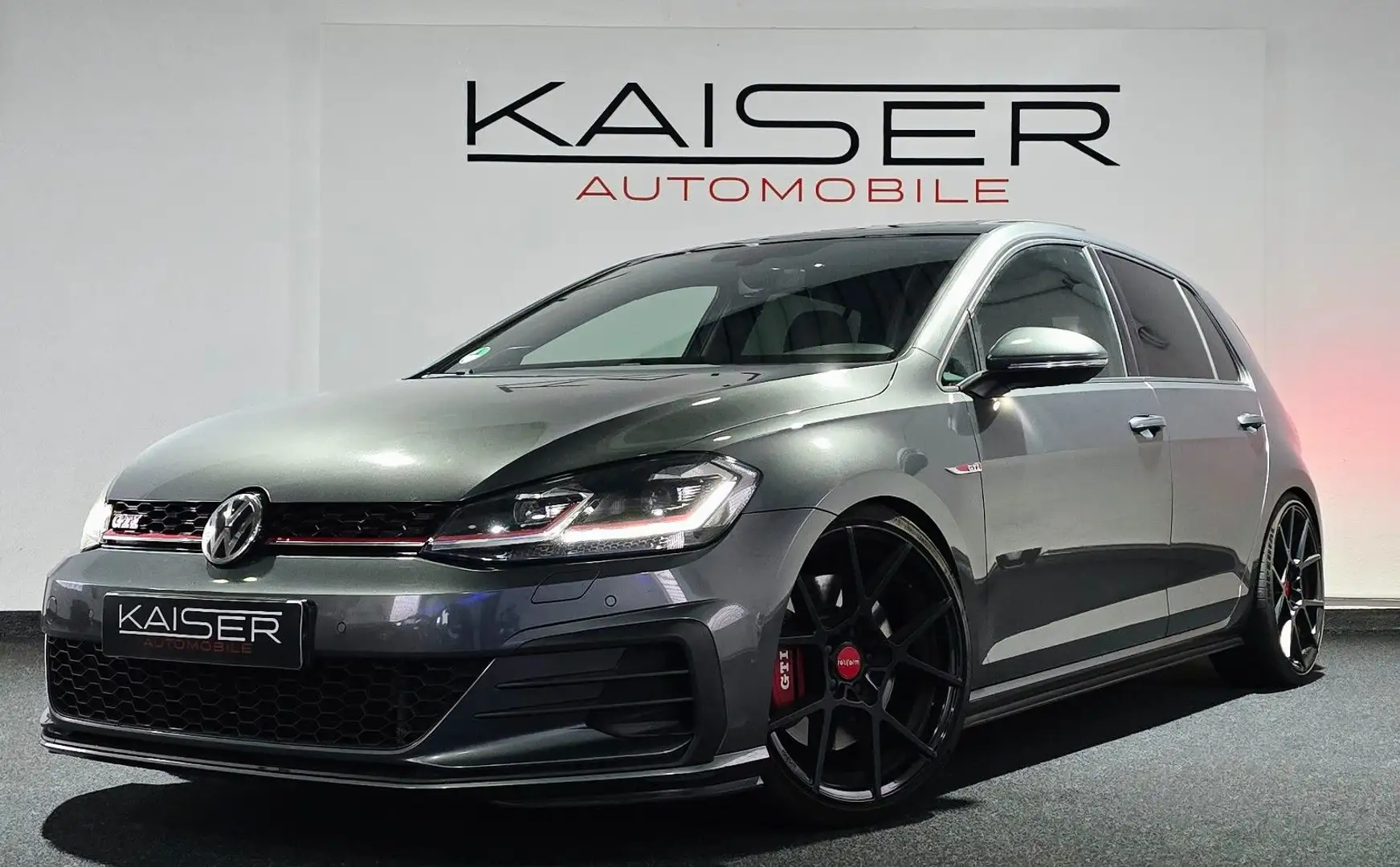 Volkswagen Golf GTI Performance*PANO*LED*KEYLESS*ABSTAND*KW*ROTI Gris - 1
