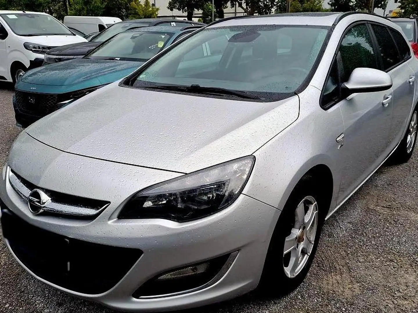 Opel Astra Active Grau - 1