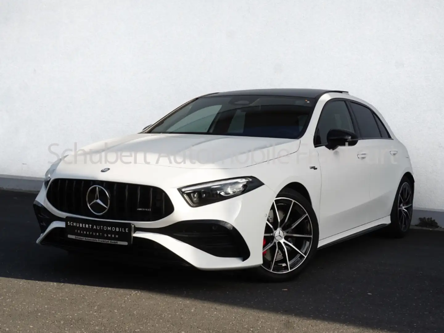 Mercedes-Benz A 35 AMG 4Matic Pano Night1+2 Kamera MULTIBEAM JS Weiß - 1