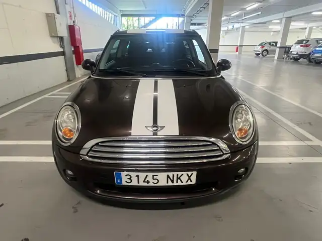 MINI Cooper Clubman