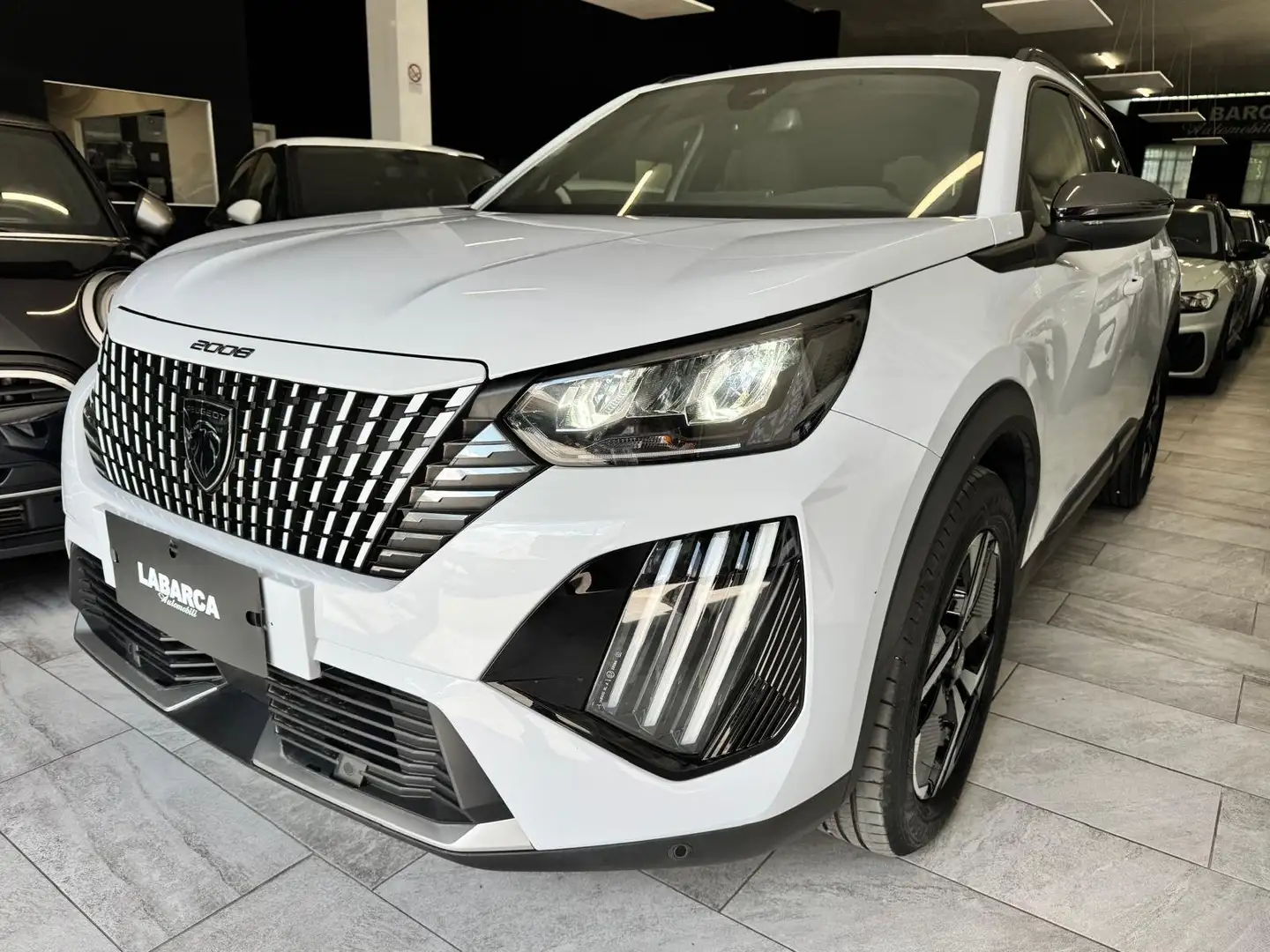 Peugeot 2008 1.2 puretech Allure Bianco - 2