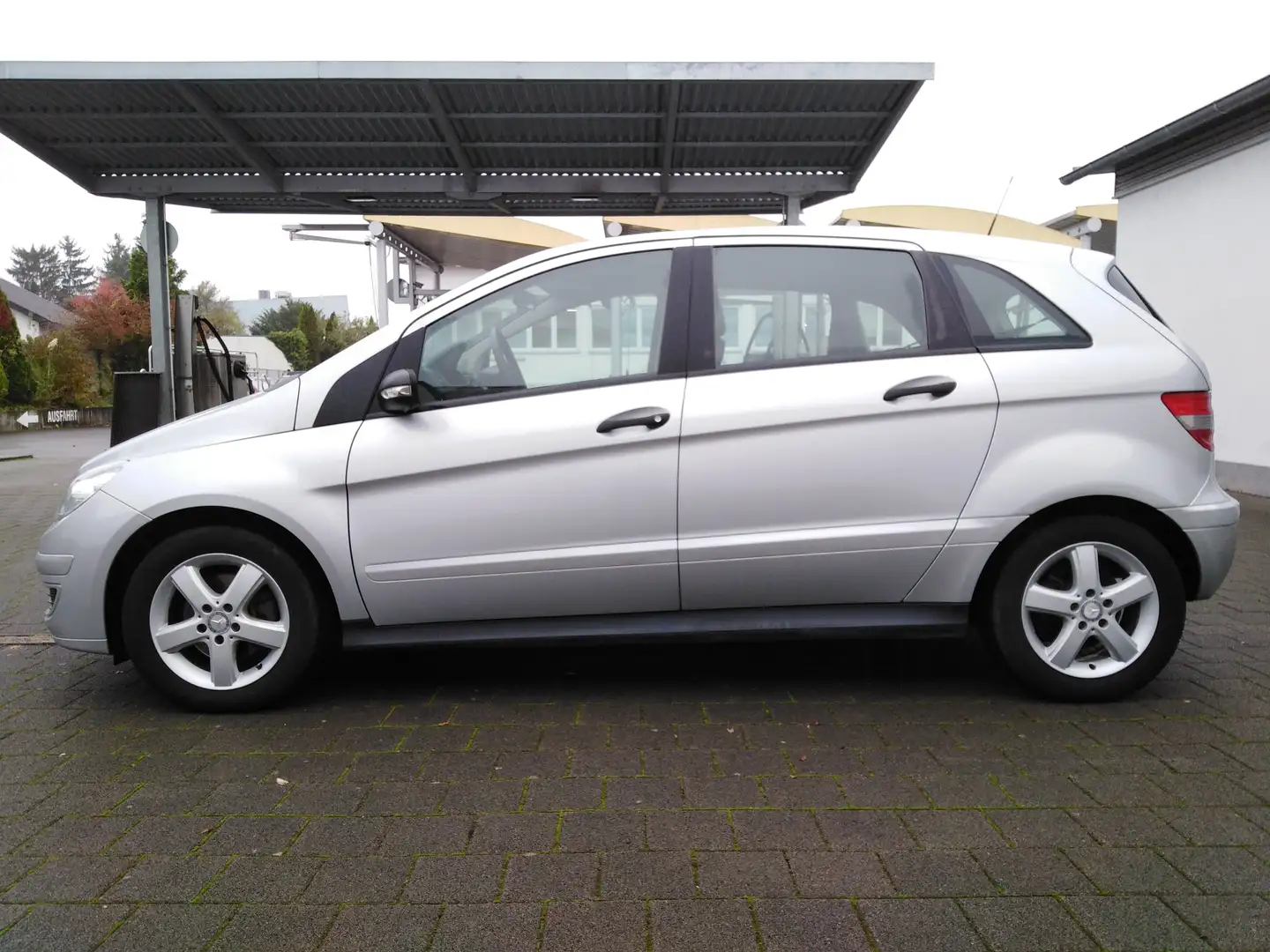 Mercedes-Benz B 180 CDI (245.207) Grau - 2