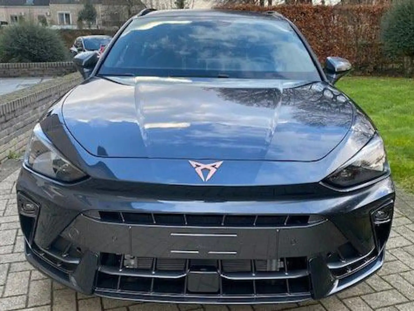 CUPRA Leon ST 1.5 eTSI MHEV DSG Grijs - 2