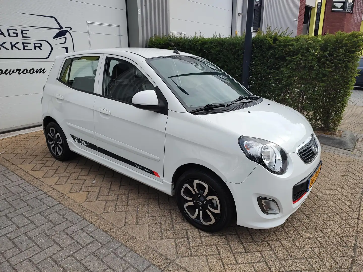 Kia Picanto 1.1 ShoebybyKia Airco Leder Luxe uitvoering Blanc - 2