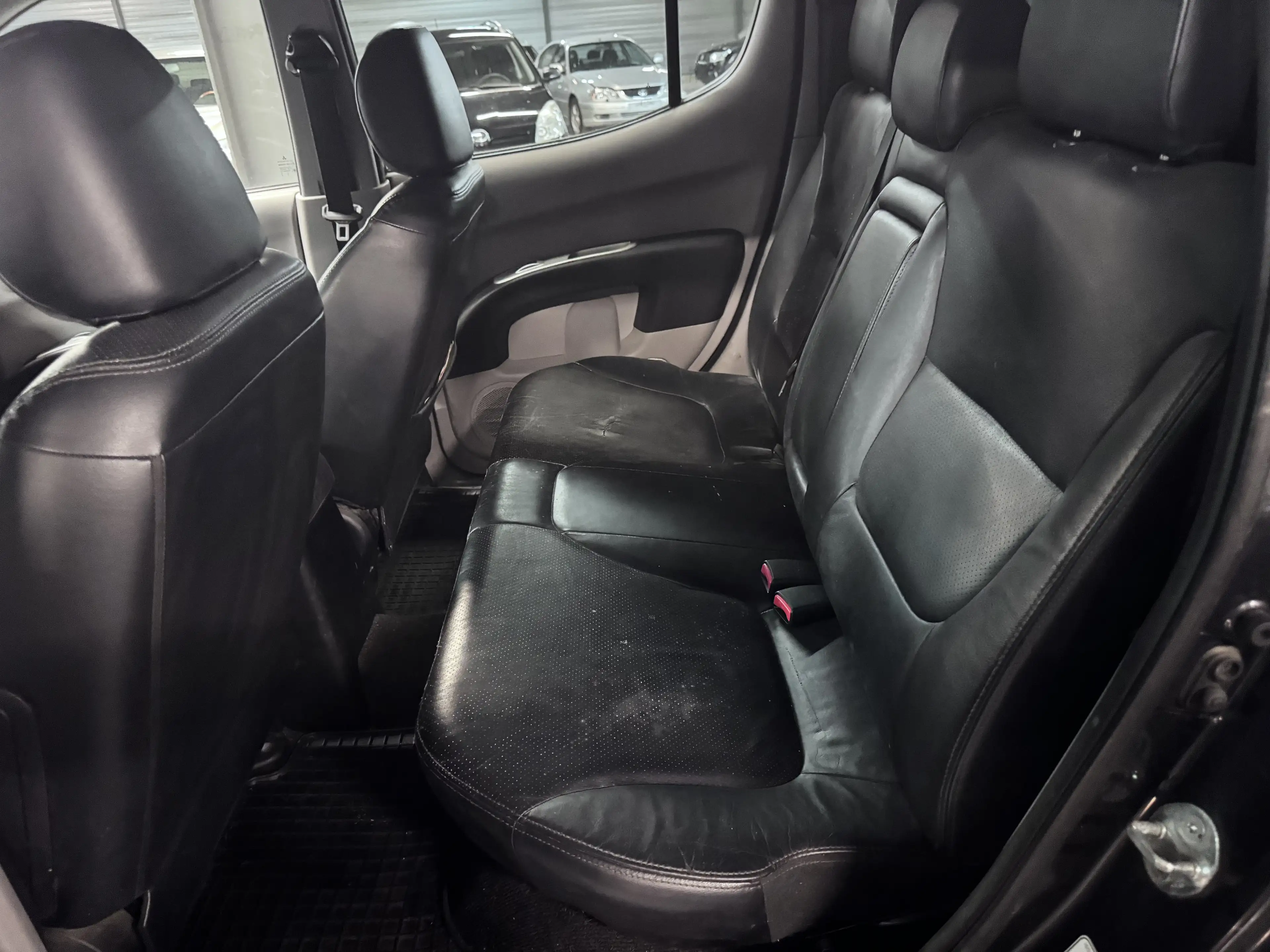 Mitsubishi L200 Export Only — photo 9