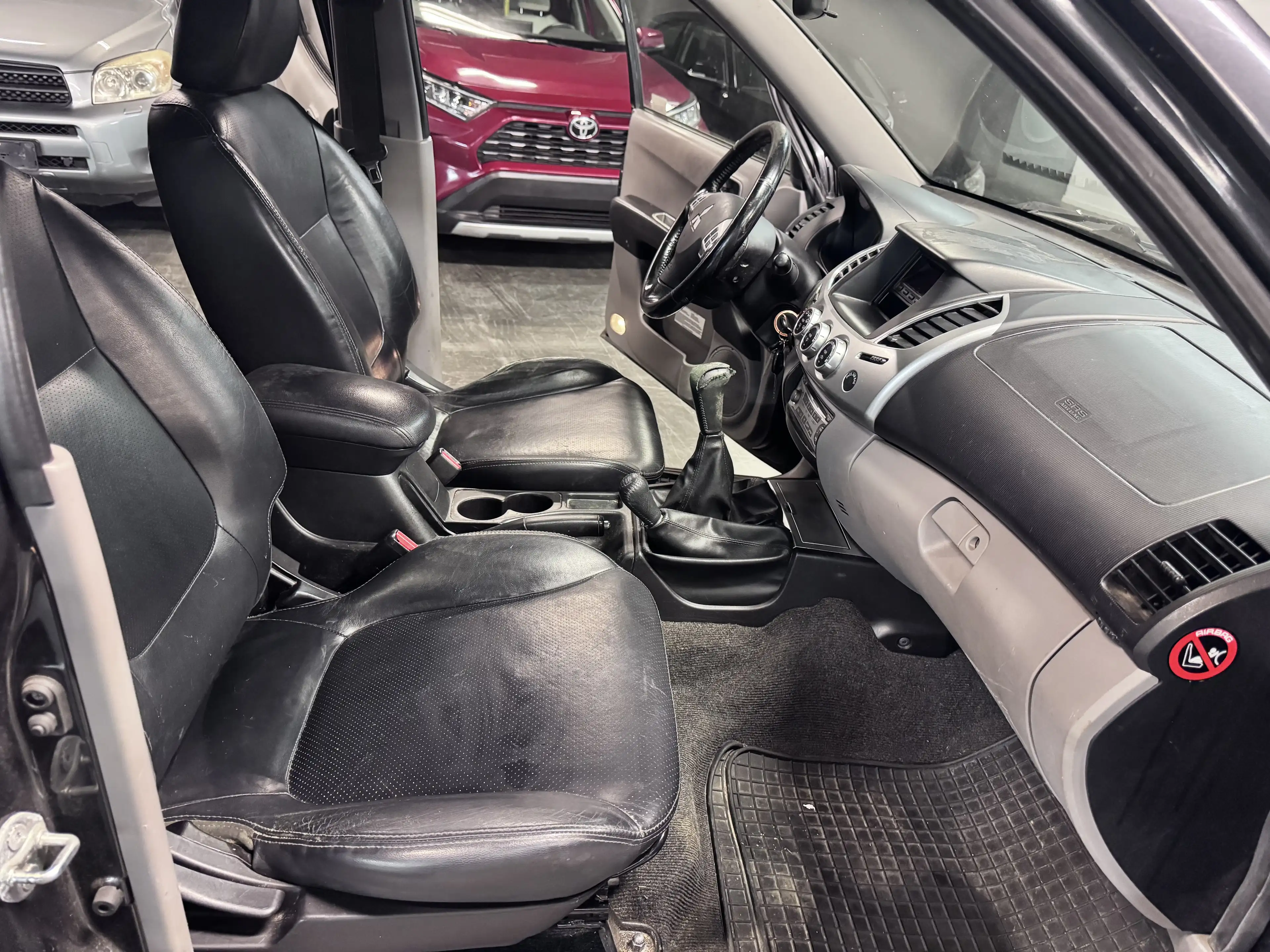 Mitsubishi L200 Export Only — photo 8