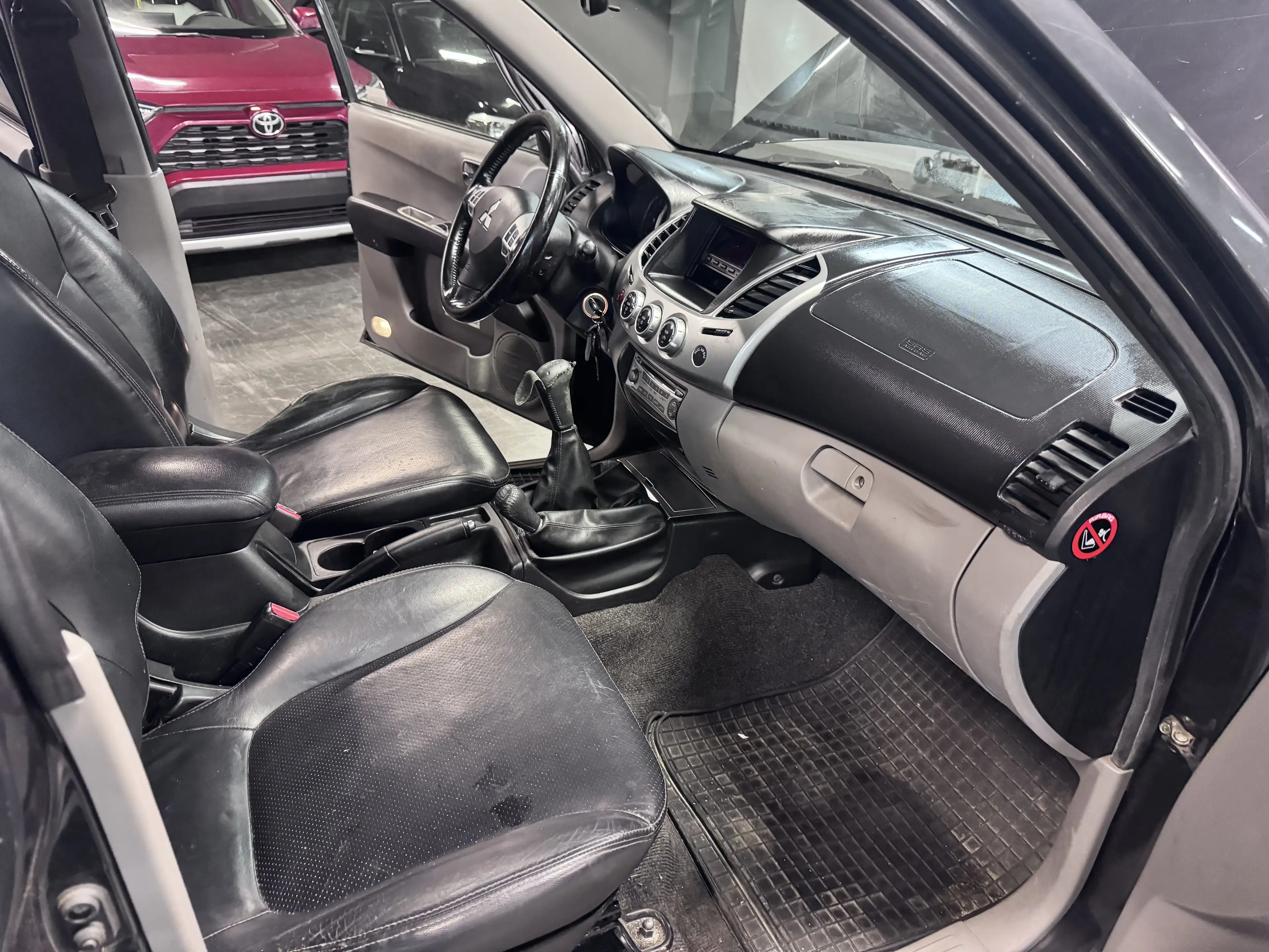 Mitsubishi L200 Export Only — photo 11