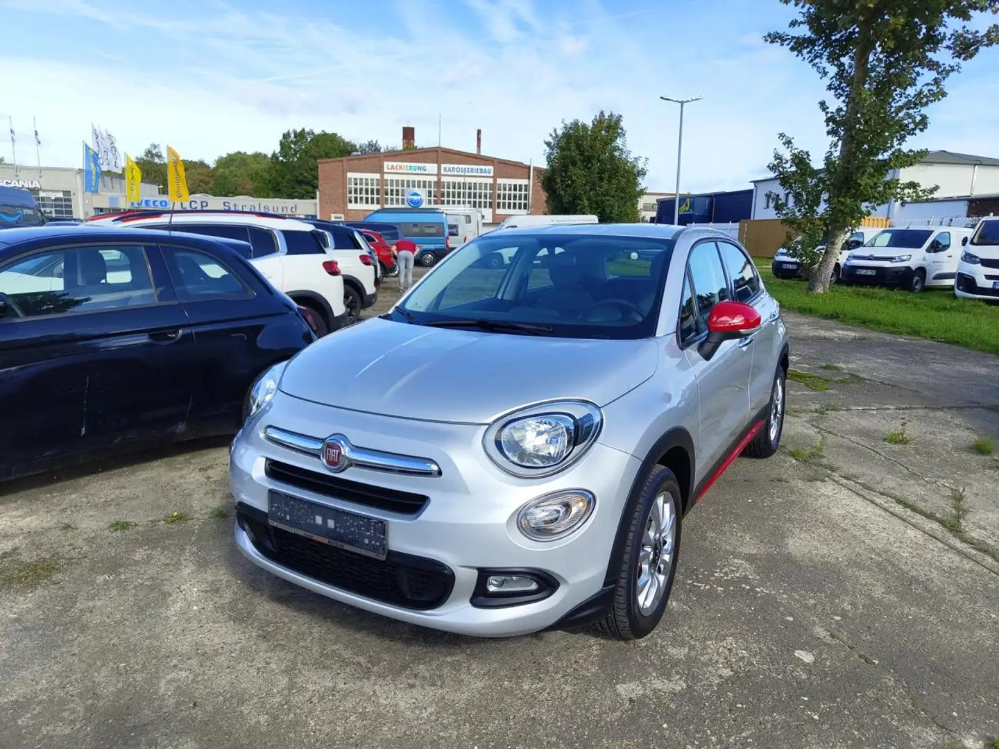 Fiat 500X 1.6 Multijet 4x2 Rockstar Bluetooth Klima Silber - 1