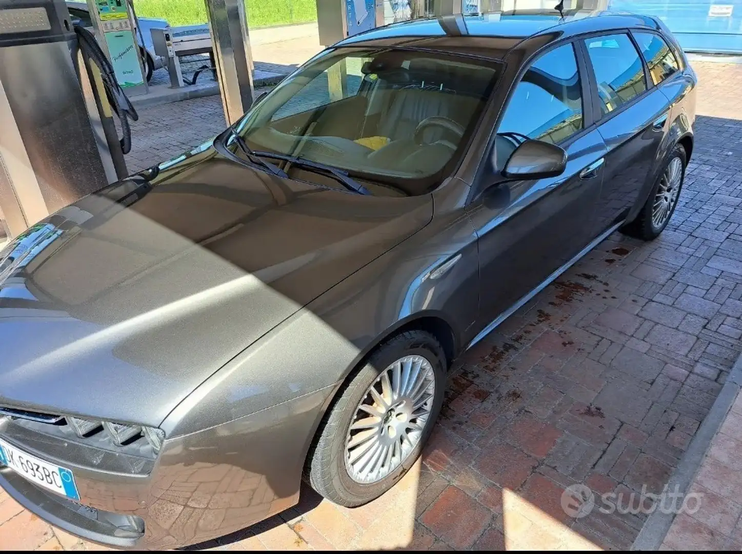 Alfa Romeo 159 SW 2.2 jts Distinctive 185cv selespeed - 1