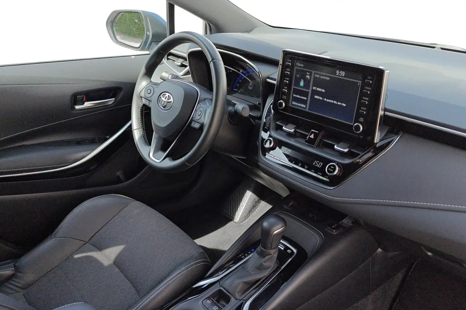 Toyota Corolla TS 2.0 Dynamic Plus - incl 2 jaar KARE Bleu - 2