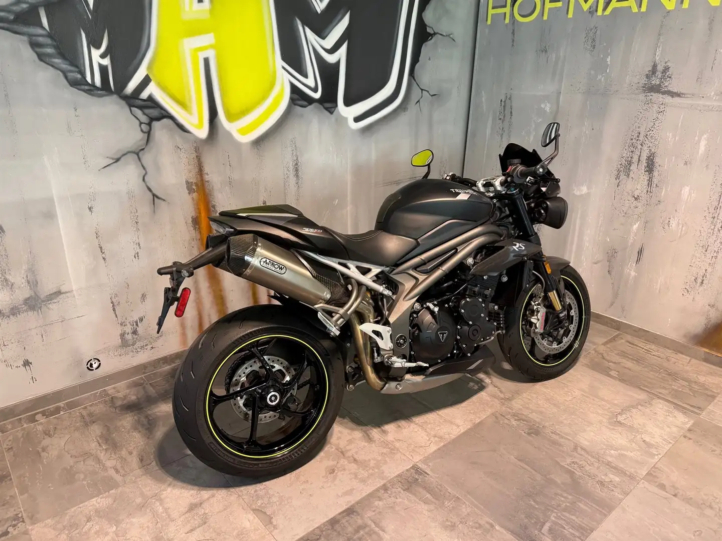 Triumph Street Triple 675 1050 - 2