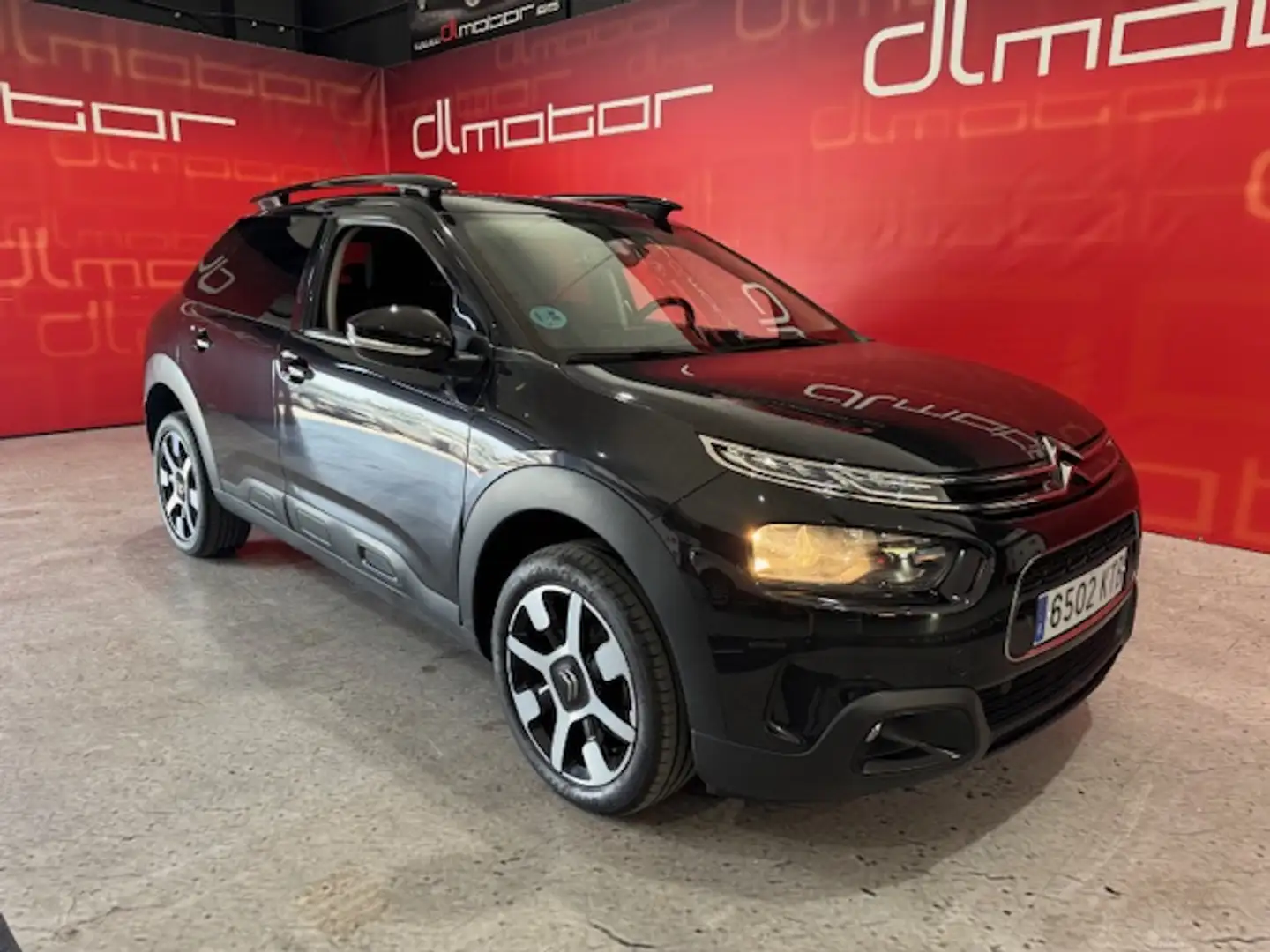 Citroen C4 Cactus 1.2 PureTech S&S Shine 130 Negro - 1