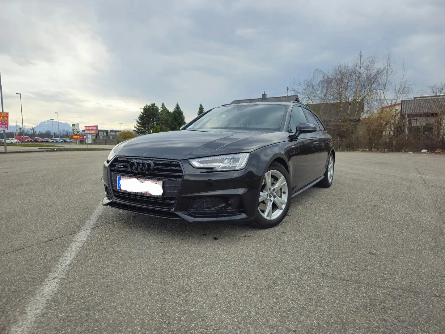 Audi A4 Avant 2,0 TDI quattro Sport S-tronic Schwarz - 1