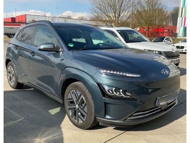 Hyundai KONA Trend Elektro 2WD Navigations-Paket Mica-Lackierun