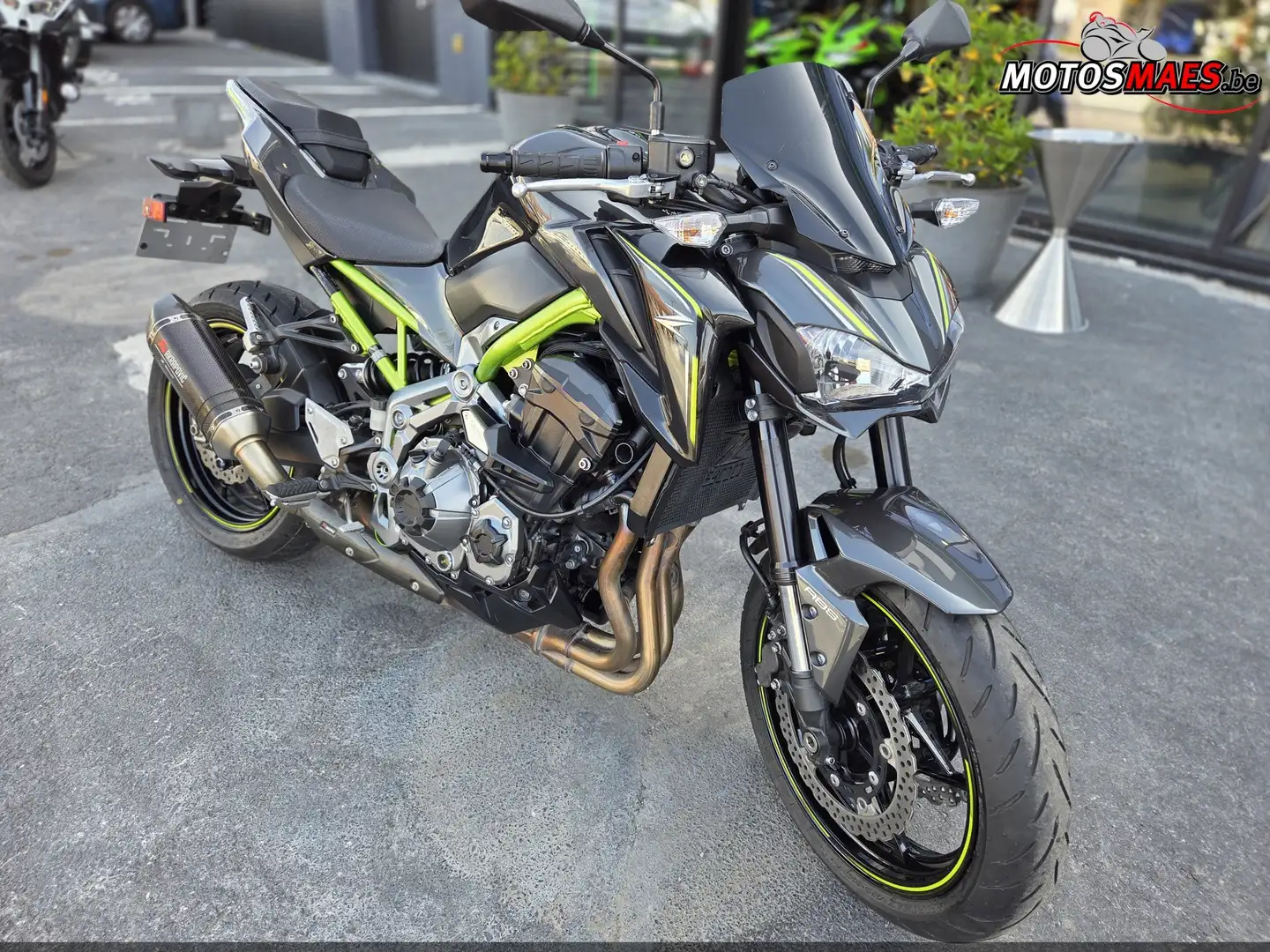 Kawasaki Z 900 Gris - 2