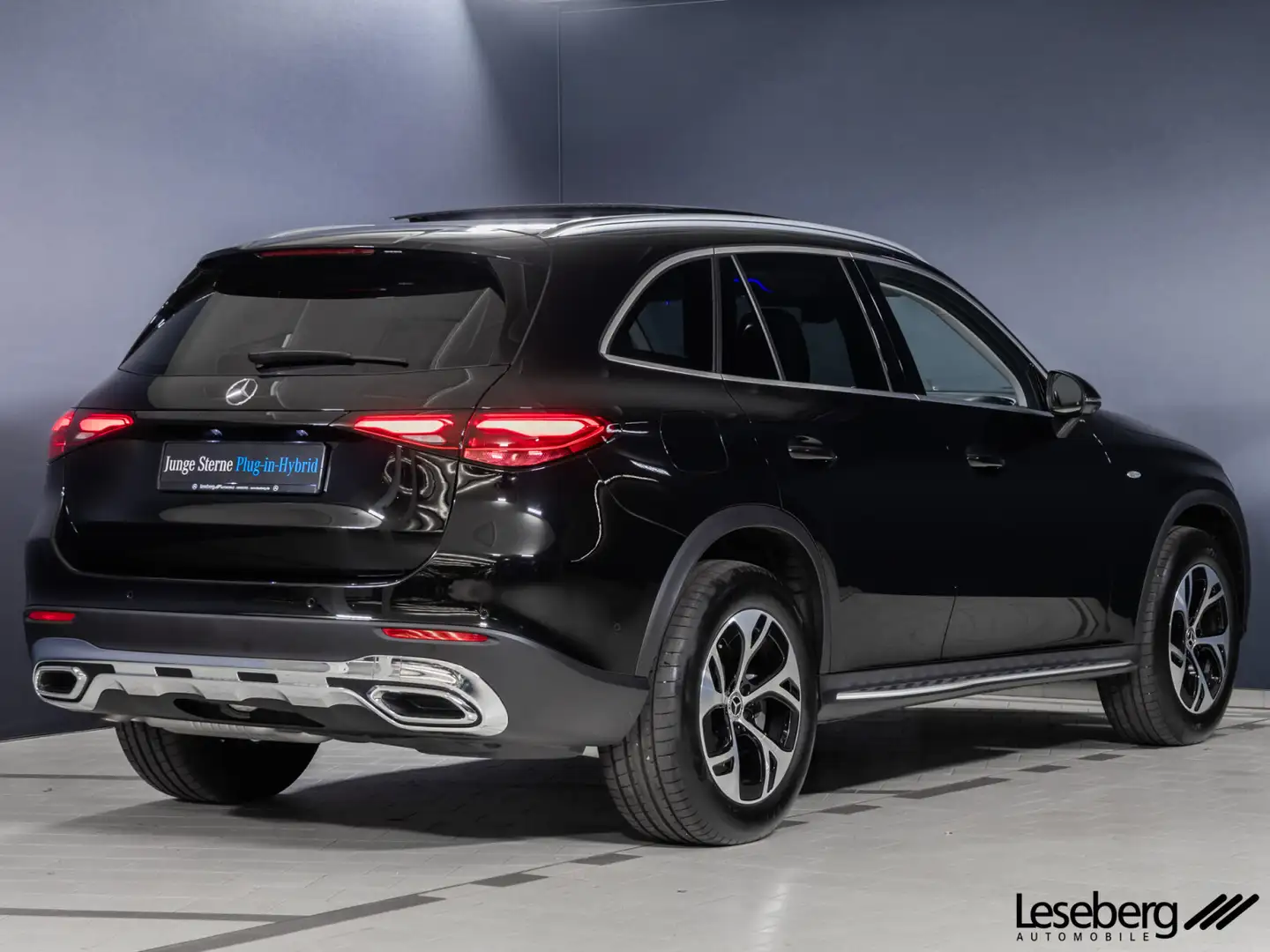 Mercedes-Benz GLC 300 GLC 300 de 4M Avantgarde LED/AHK/Pano/Distro/360 Schwarz - 2