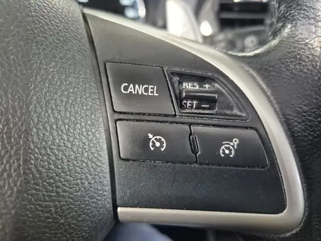 Mitsubishi Outlander view 18