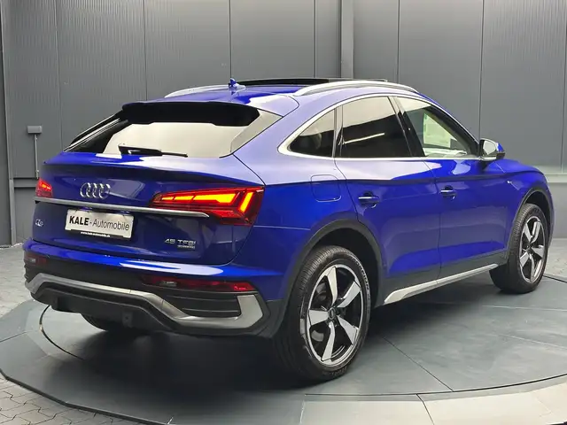 Audi Q5 view 5