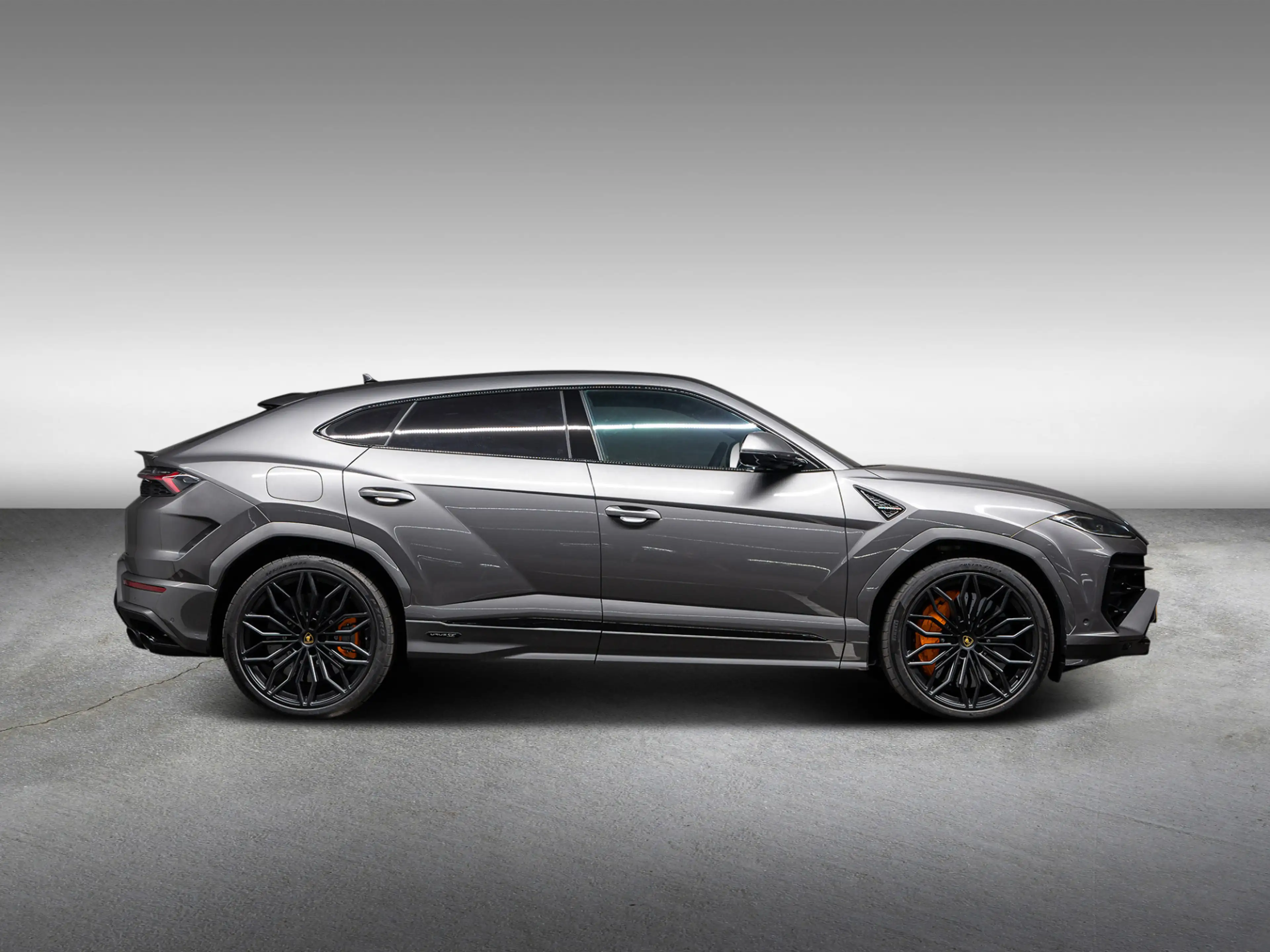Lamborghini Urus SE MY2025 — photo 2