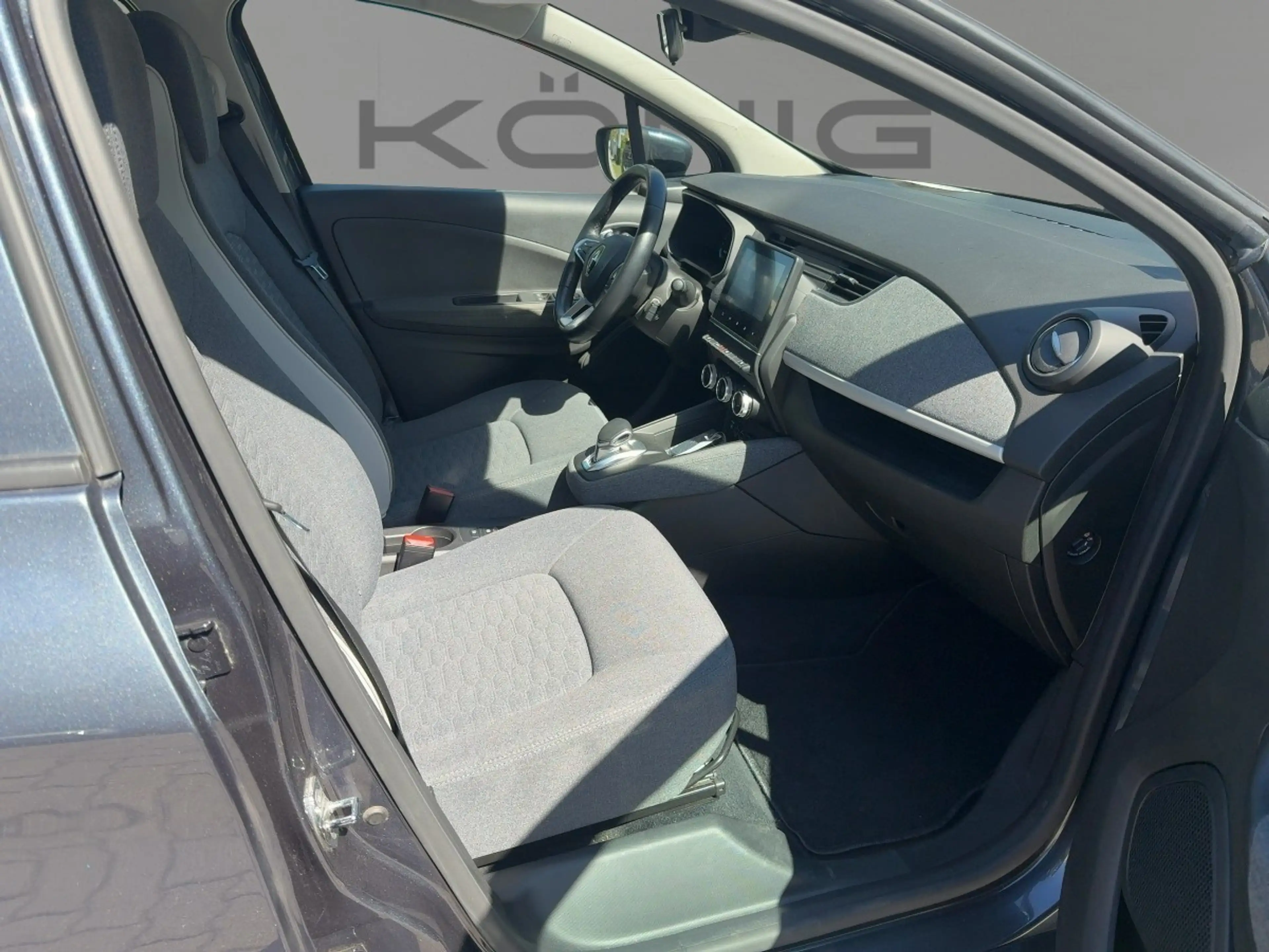 Renault ZOE E-TECH R110 / 50 KW — photo 13