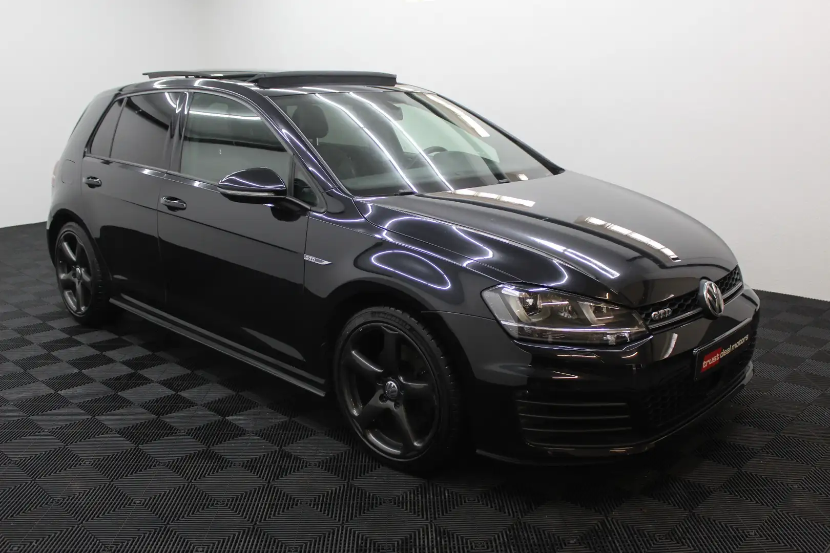Volkswagen Golf GTD Golf 2.0 TDi GTD * DSG * Garantie * Noir - 2